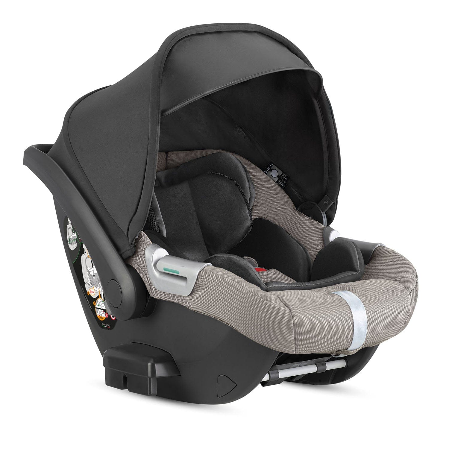 Inglesina Aptica XT Darwin Infant Recline Car Seat in Tundra Beige Baby Car Seats