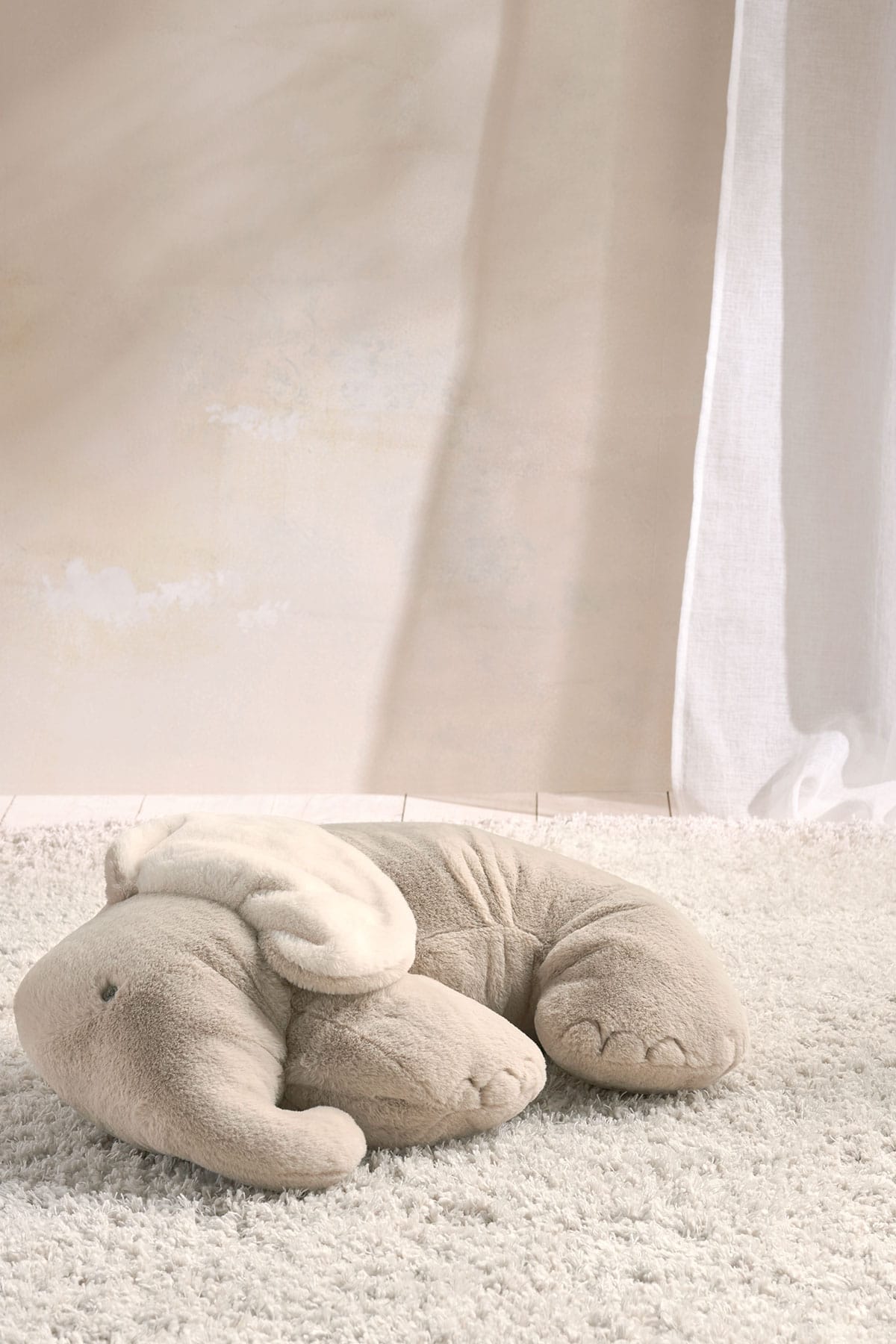 Mamas & Papas Tummy Time Snugglerug Elephant in Beige Baby Sensory Toys 743746801 5063229301254