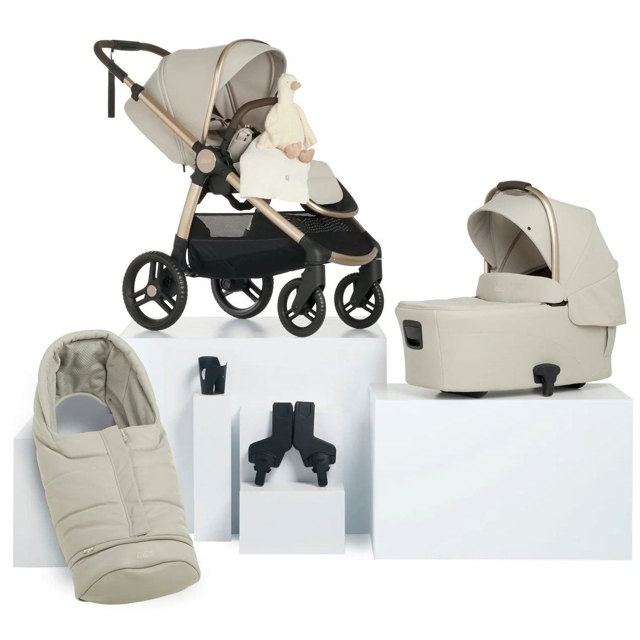 Mamas & Papas Ocarro 2 7-Piece Essentials Kit in Shell