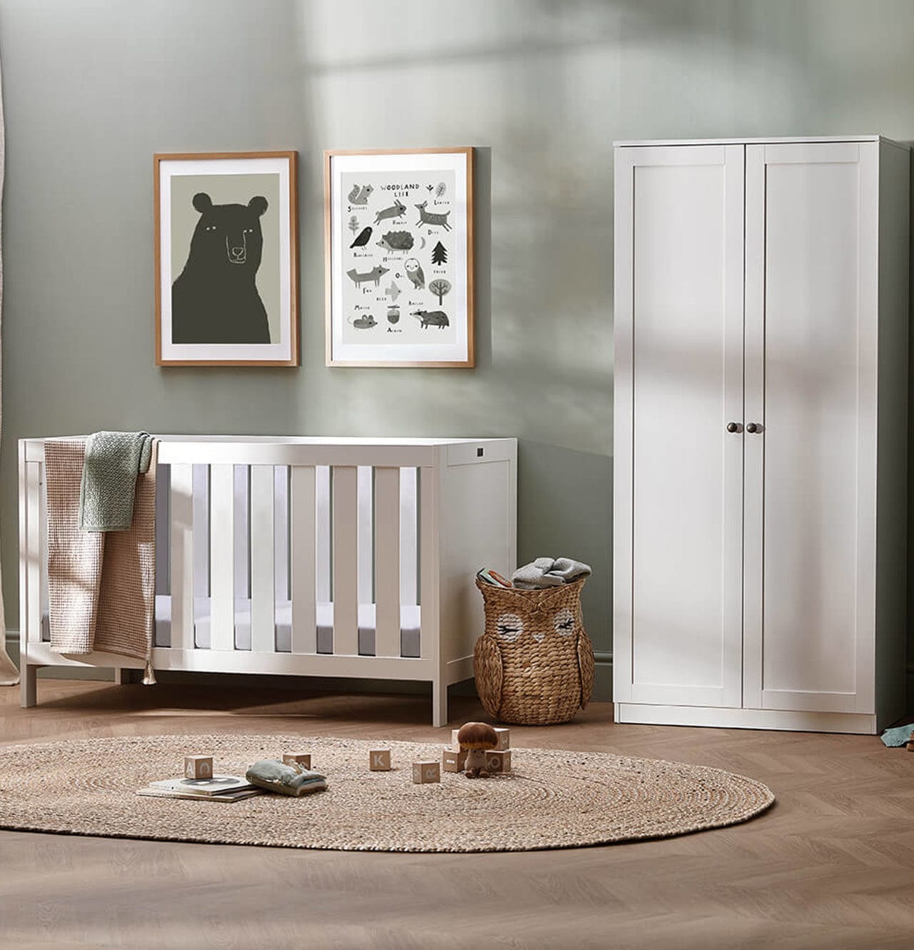 Silver Cross Bromley Piece Wardrobe Room Set in White