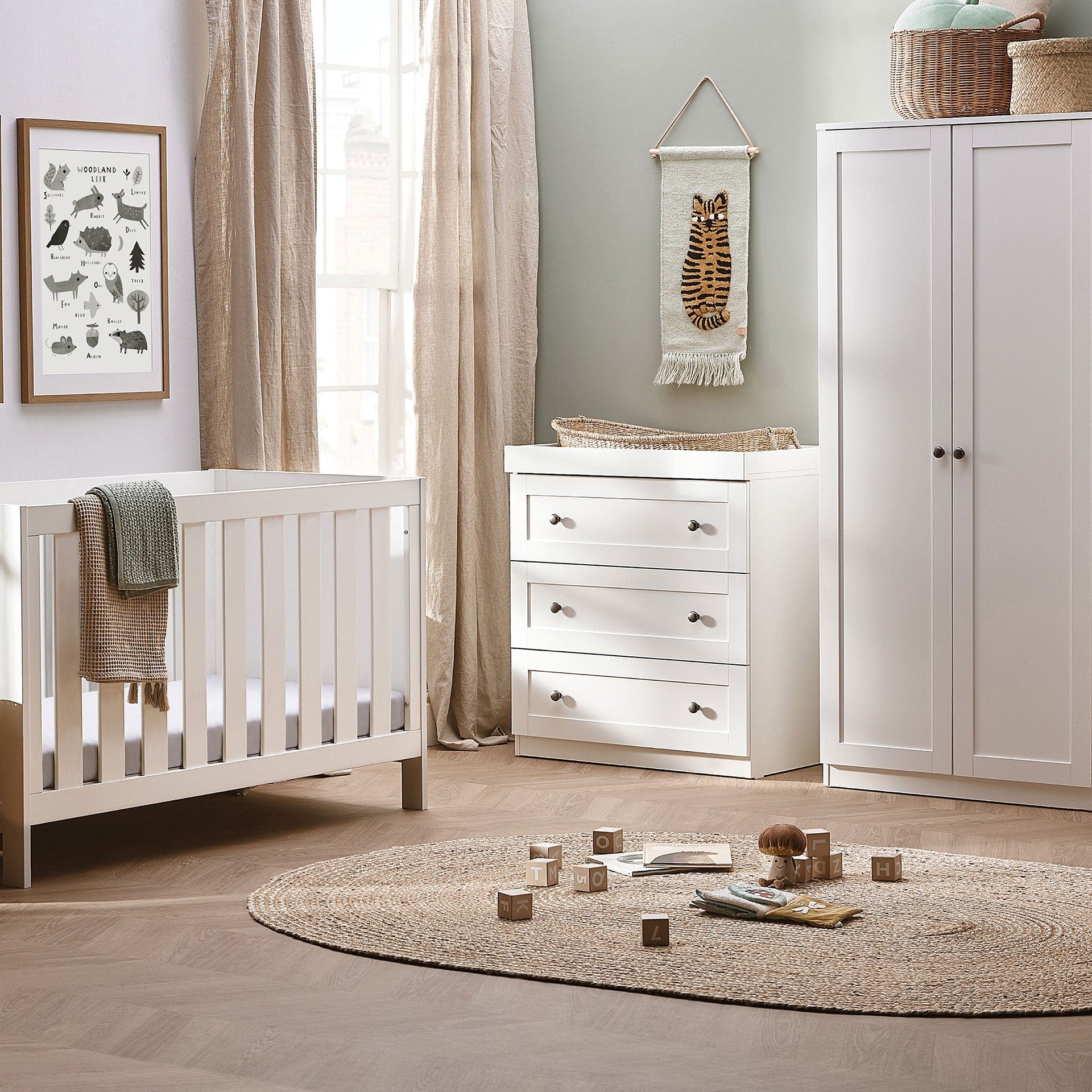 Silver Cross Bromley 3 Piece Room Set in White Silver Cross Roomsets
