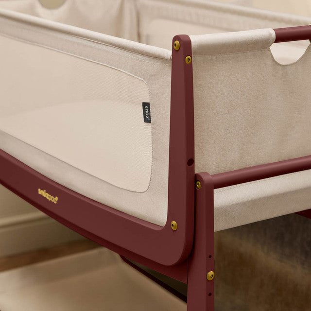 SnuzPod 5 Bedside Crib in Rouge