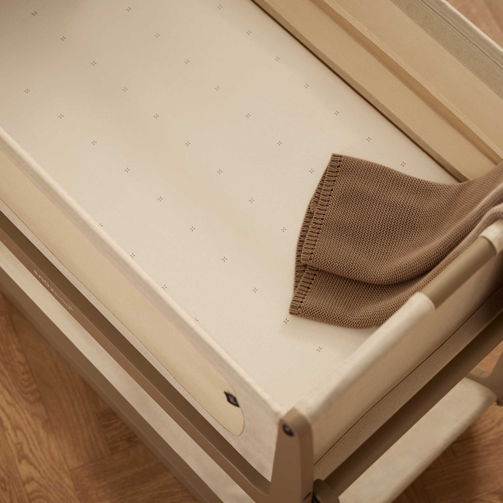 SnüzPod Fitted Crib Sheets 2pk in Cashmere Cross Cot & Cot Bed Sheets BD028BS 5061061510803