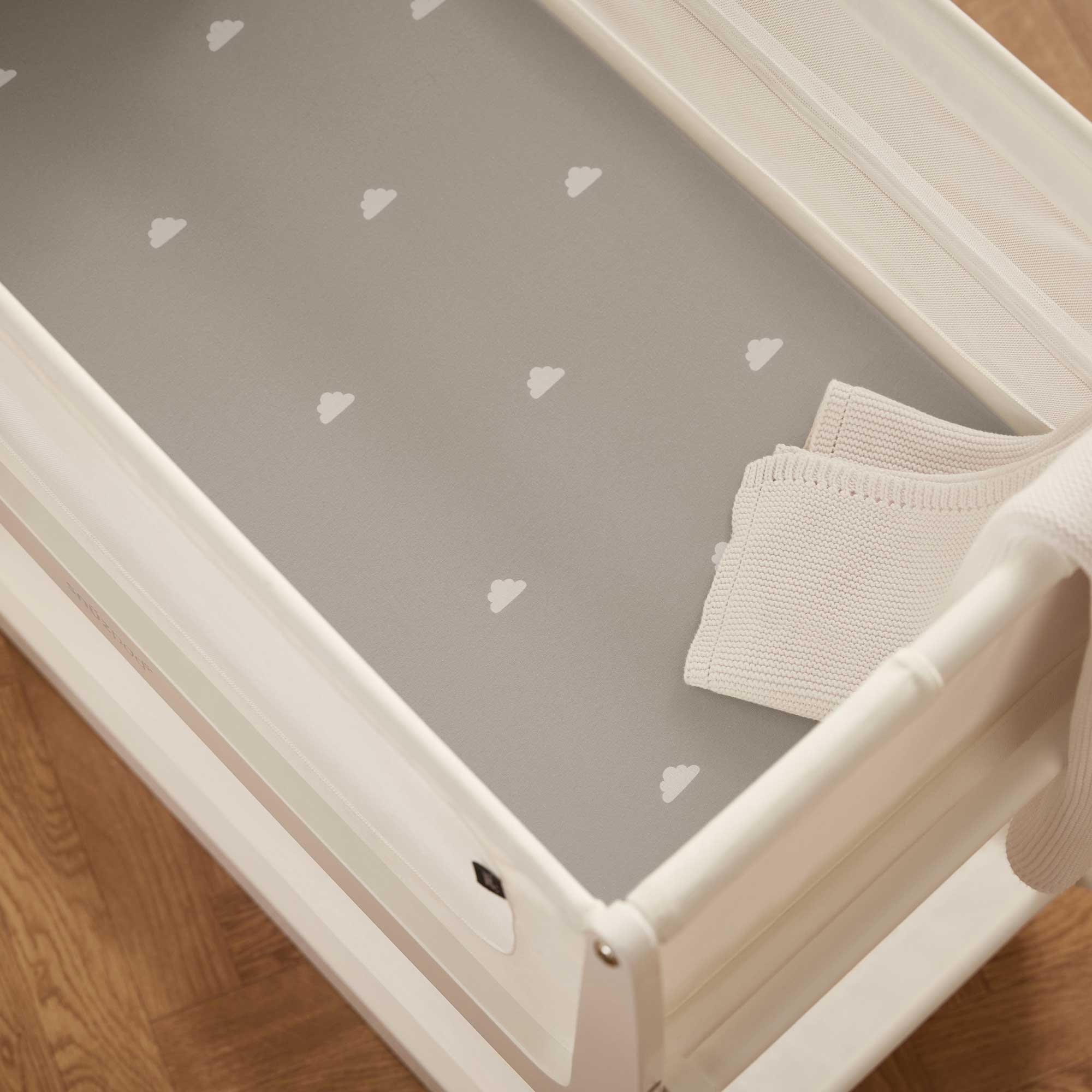 SnüzPod Fitted Crib Sheets 2pk in Grey Cloud Cot & Cot Bed Sheets BD028BP 5061061510773