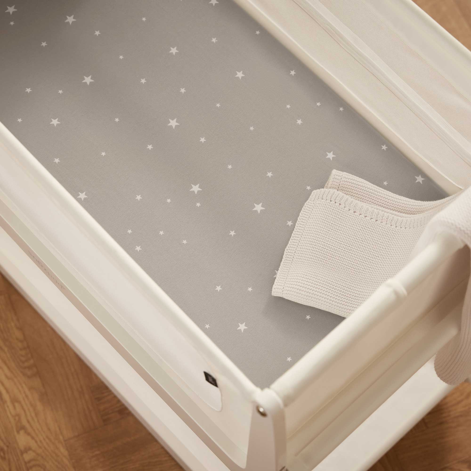 SnüzPod Fitted Crib Sheets 2pk in Grey Star Cot & Cot Bed Sheets BD028BR 5061061510797