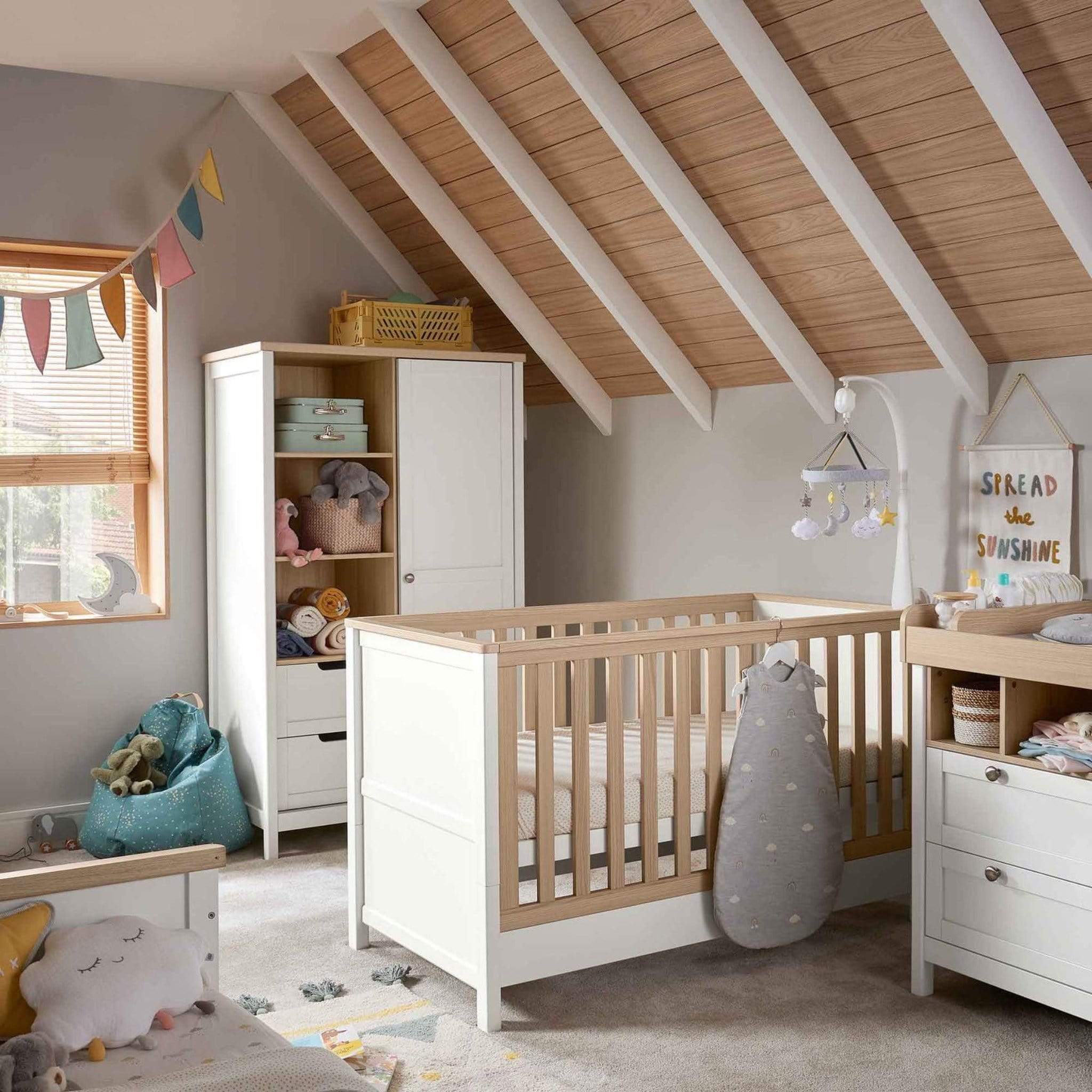 Mamas & Papas Harwell 3 Piece Cotbed Range White/Oak Nursery Room Sets RAHL1WN00 5057232583738