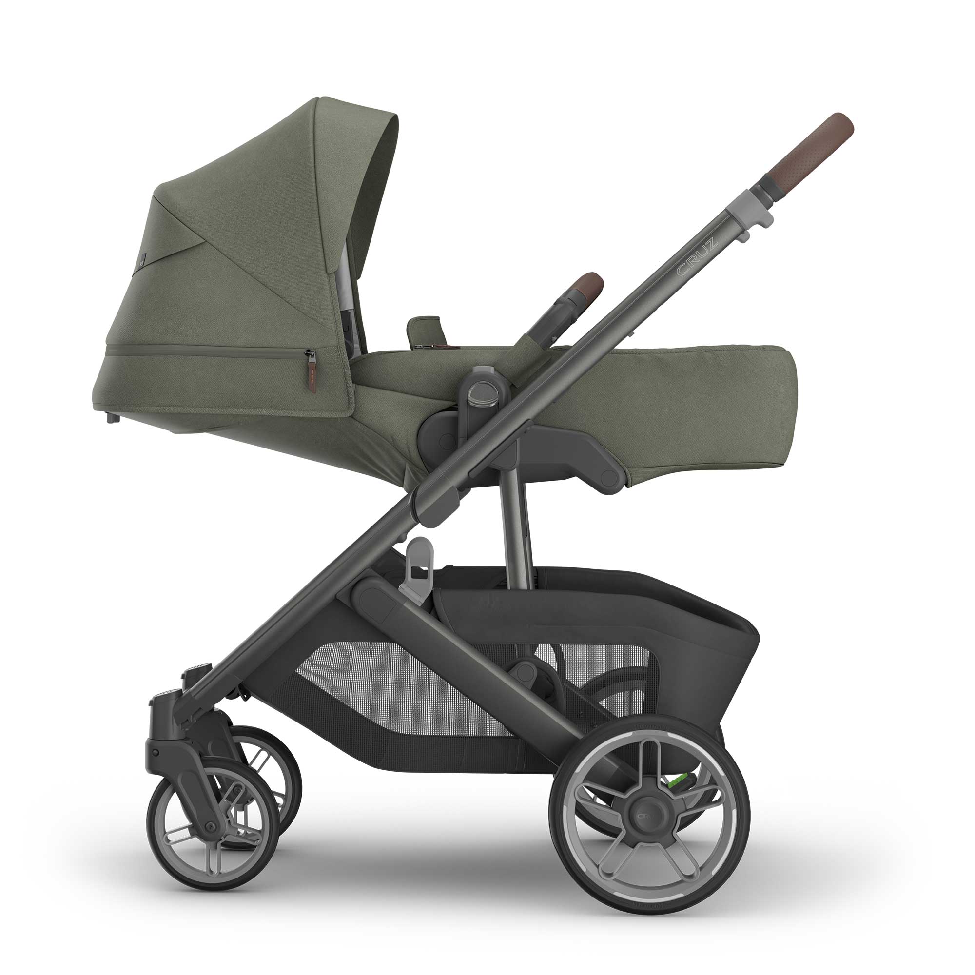 UPPAbaby Cruz V3 Maxi-Cosi Bundle + Infant Cover in Evelyn