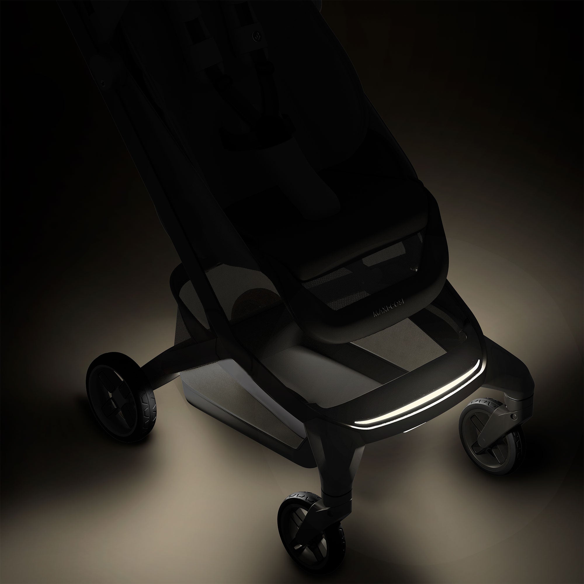 Maxi-Cosi Fame Cabin Zero G Bundle in Onyx Black