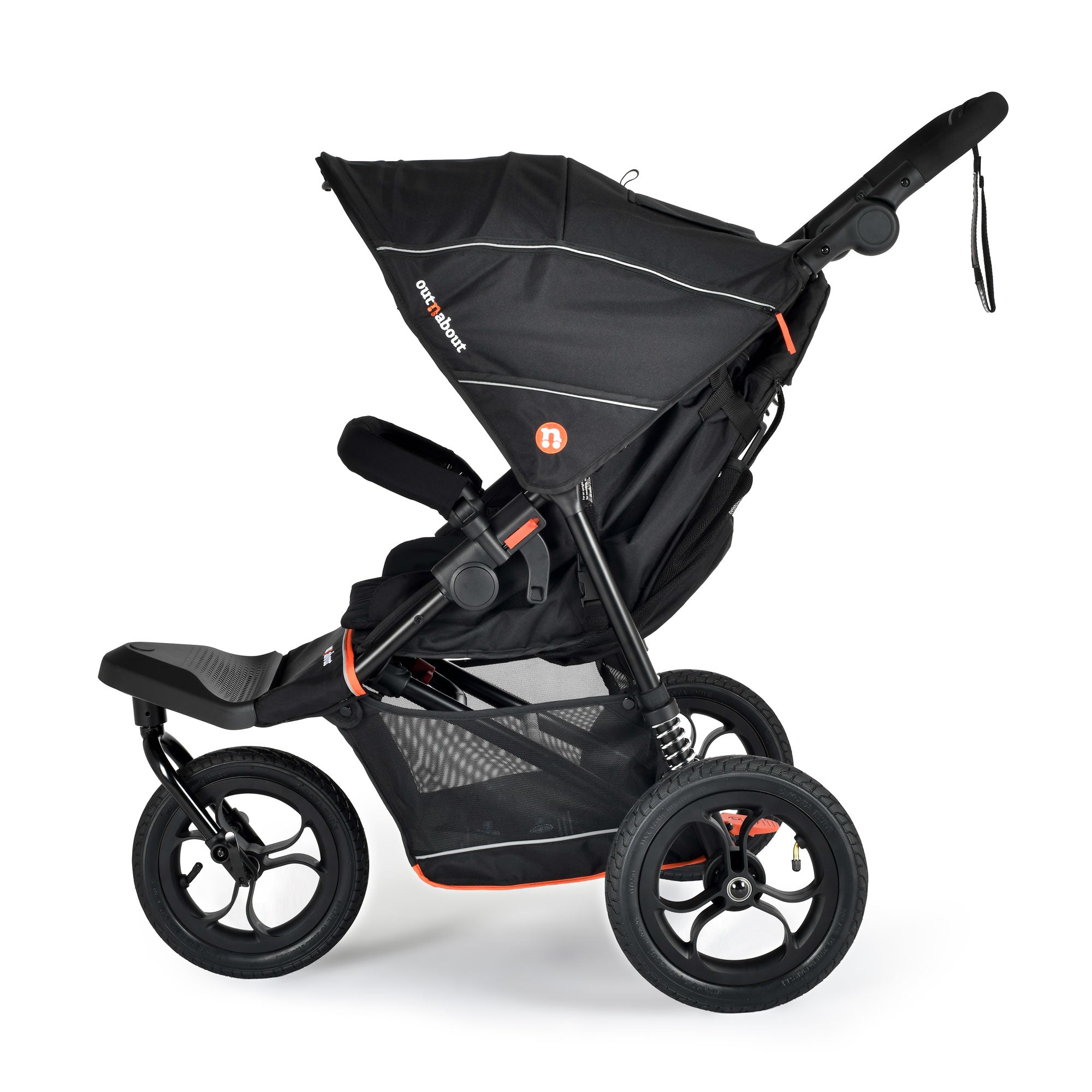 Out n About Nipper V6 Travel System in Summit Black
