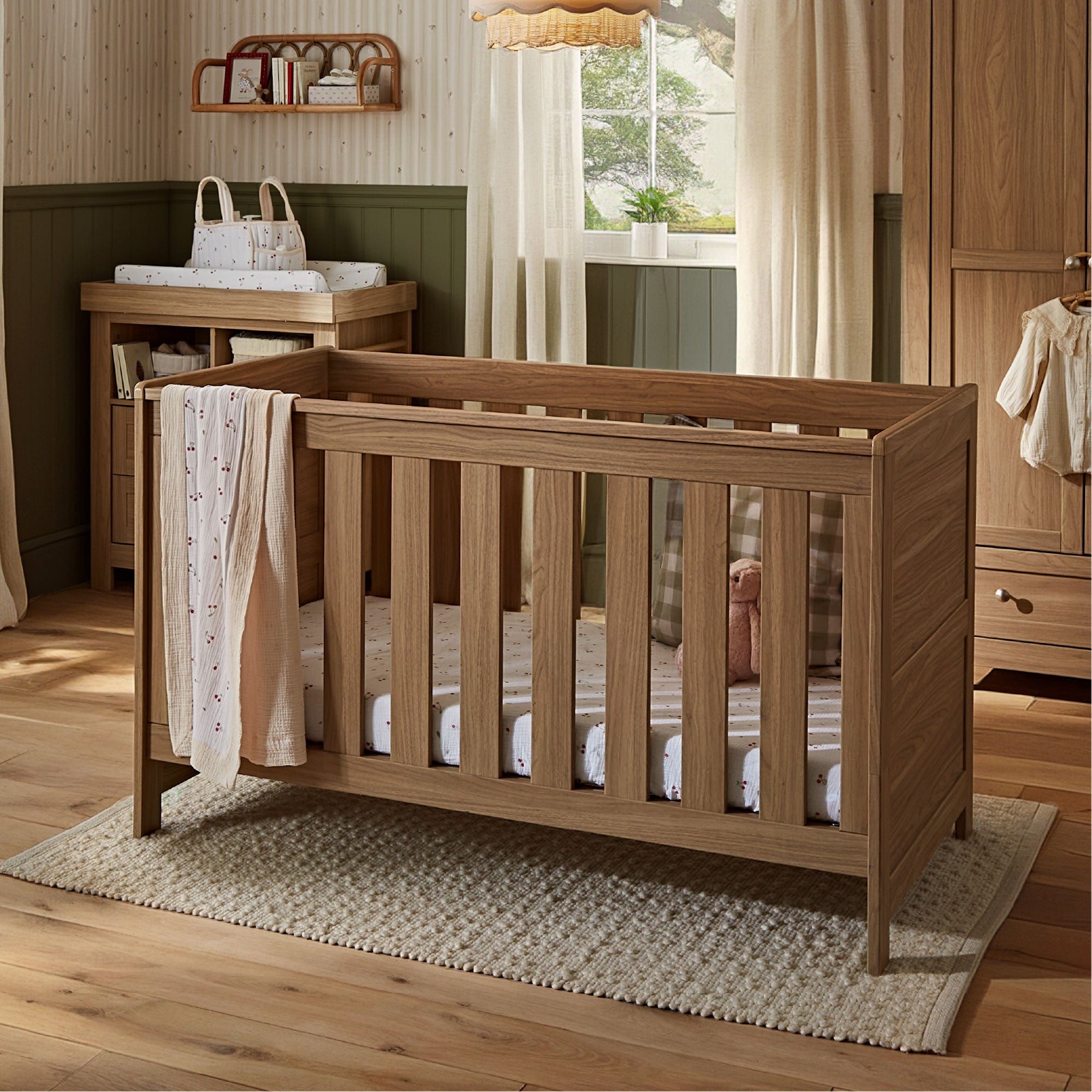 CuddleCo Burford Cotbed in Oak
