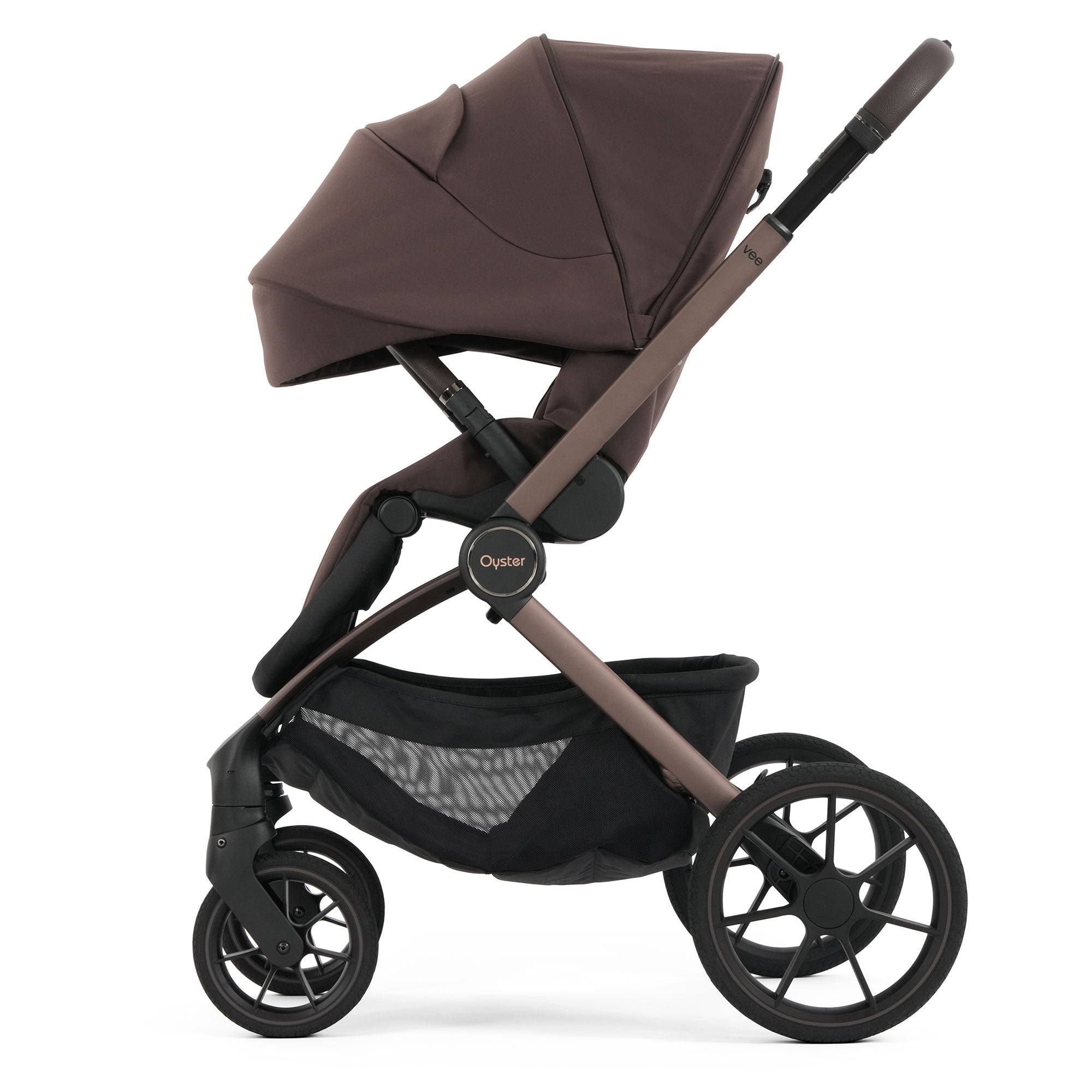 Oyster Vee Stroller & Carrycot Bundle in Chocolate