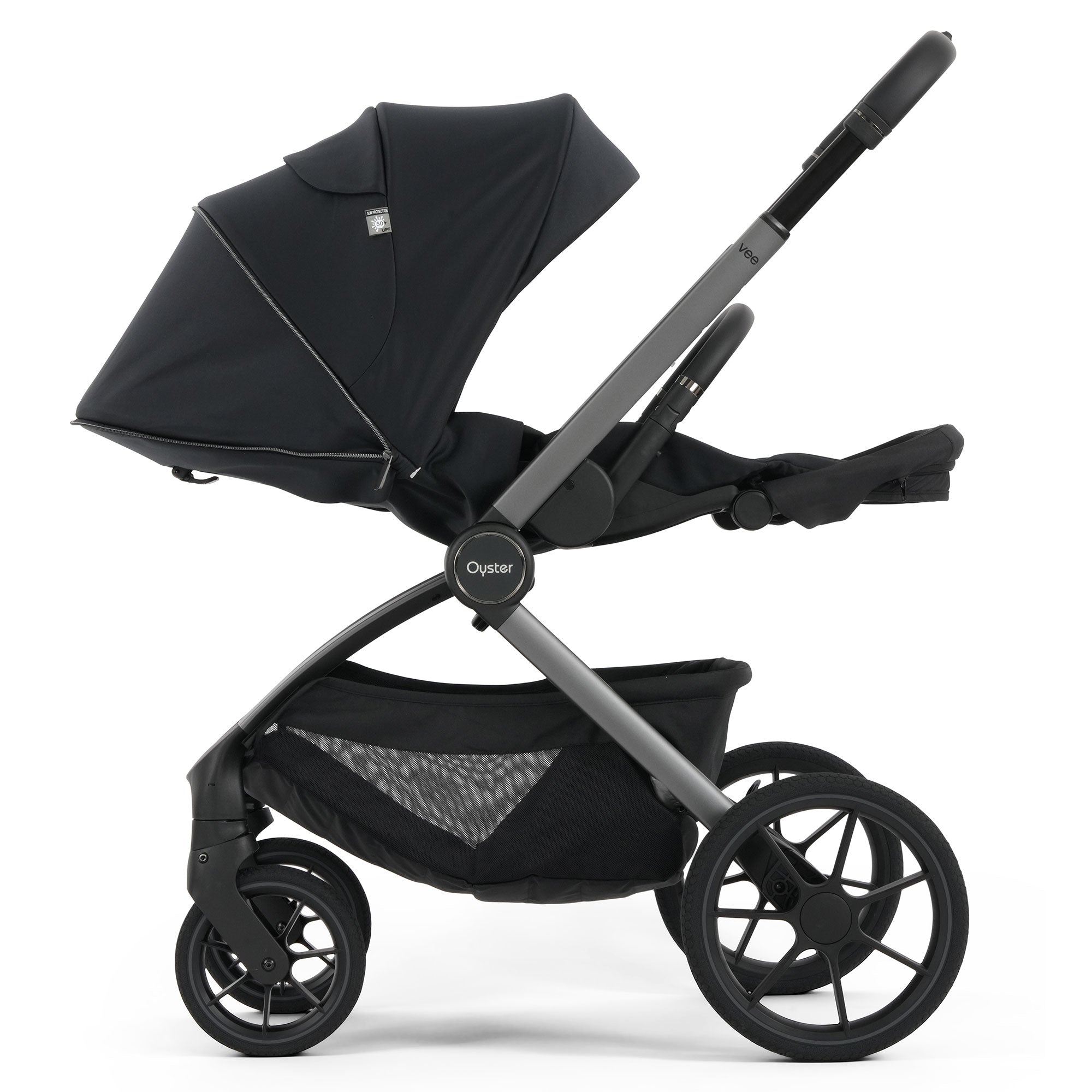 Oyster Vee Stroller & Carrycot Bundle in Liquorice