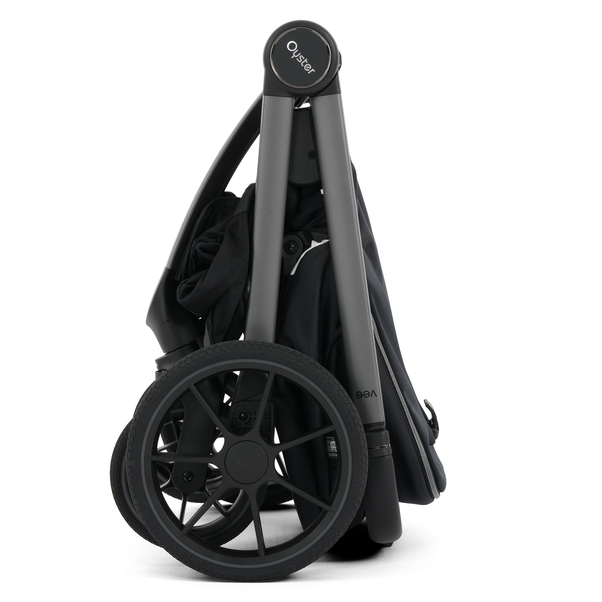 Oyster Vee Stroller & Carrycot Bundle in Liquorice