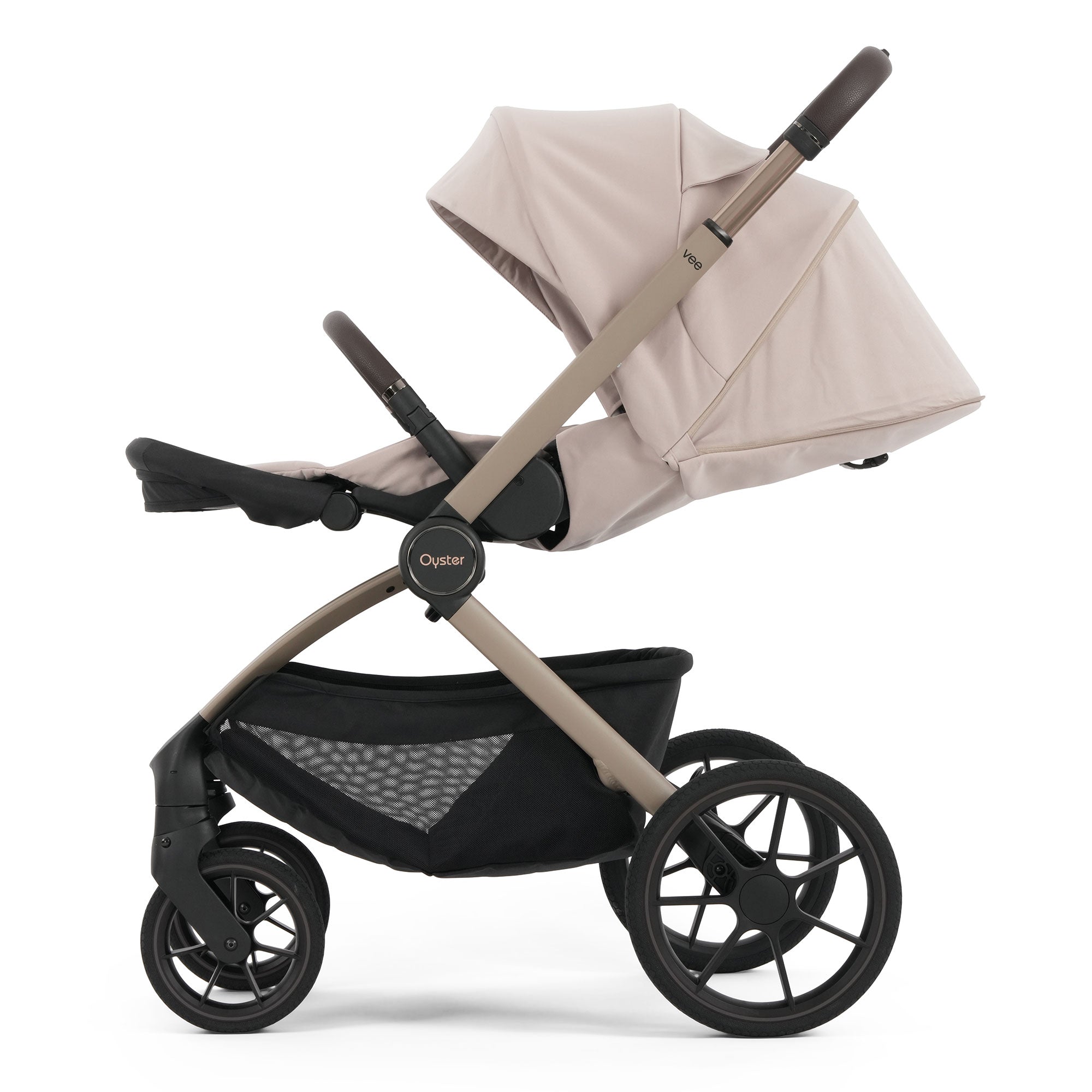 Oyster Vee Travel System Bundle in Vanilla