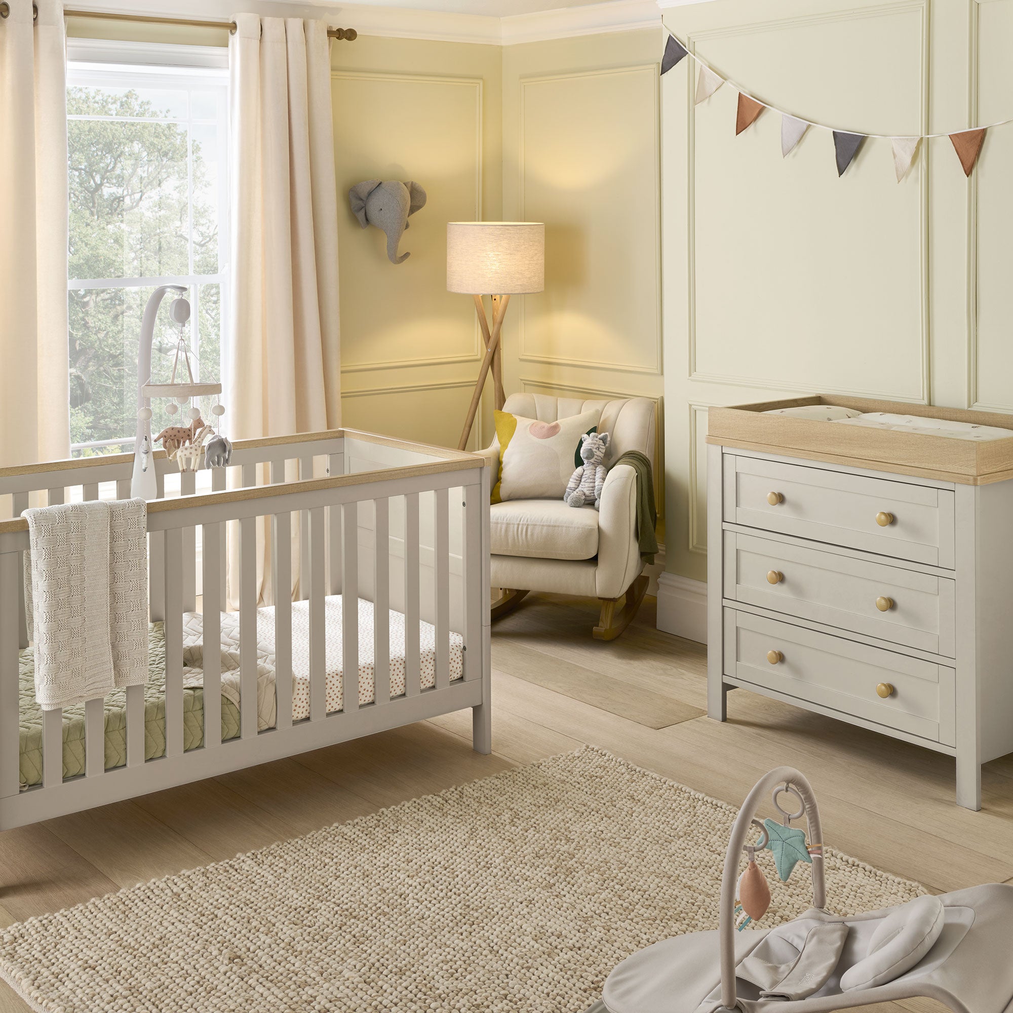 Mamas & Papas Wedmore 2 Piece Cotbed Set in Pebble/Natural