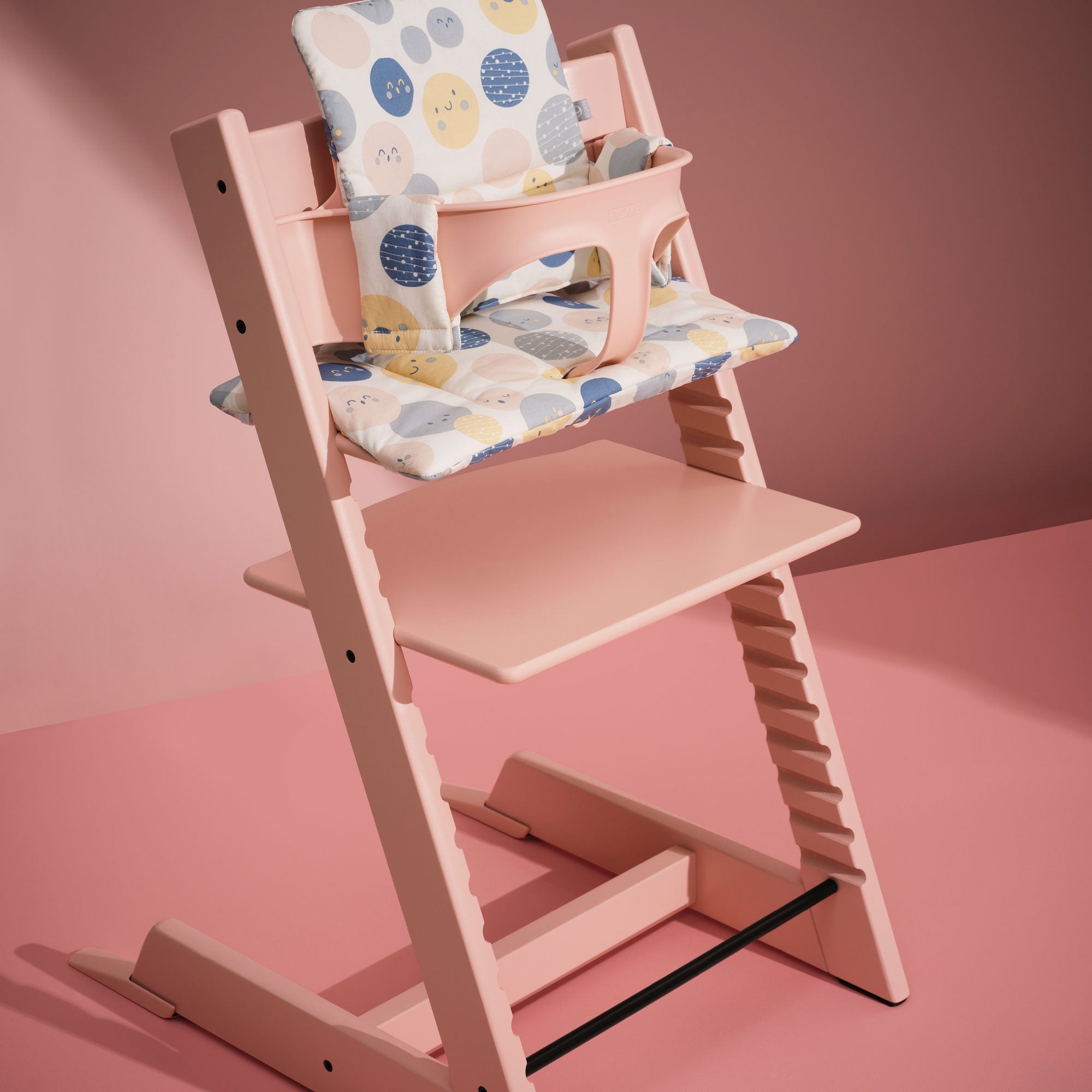 Stokke Tripp Trapp Highchair with Cushion & Baby Set in Serene Pink