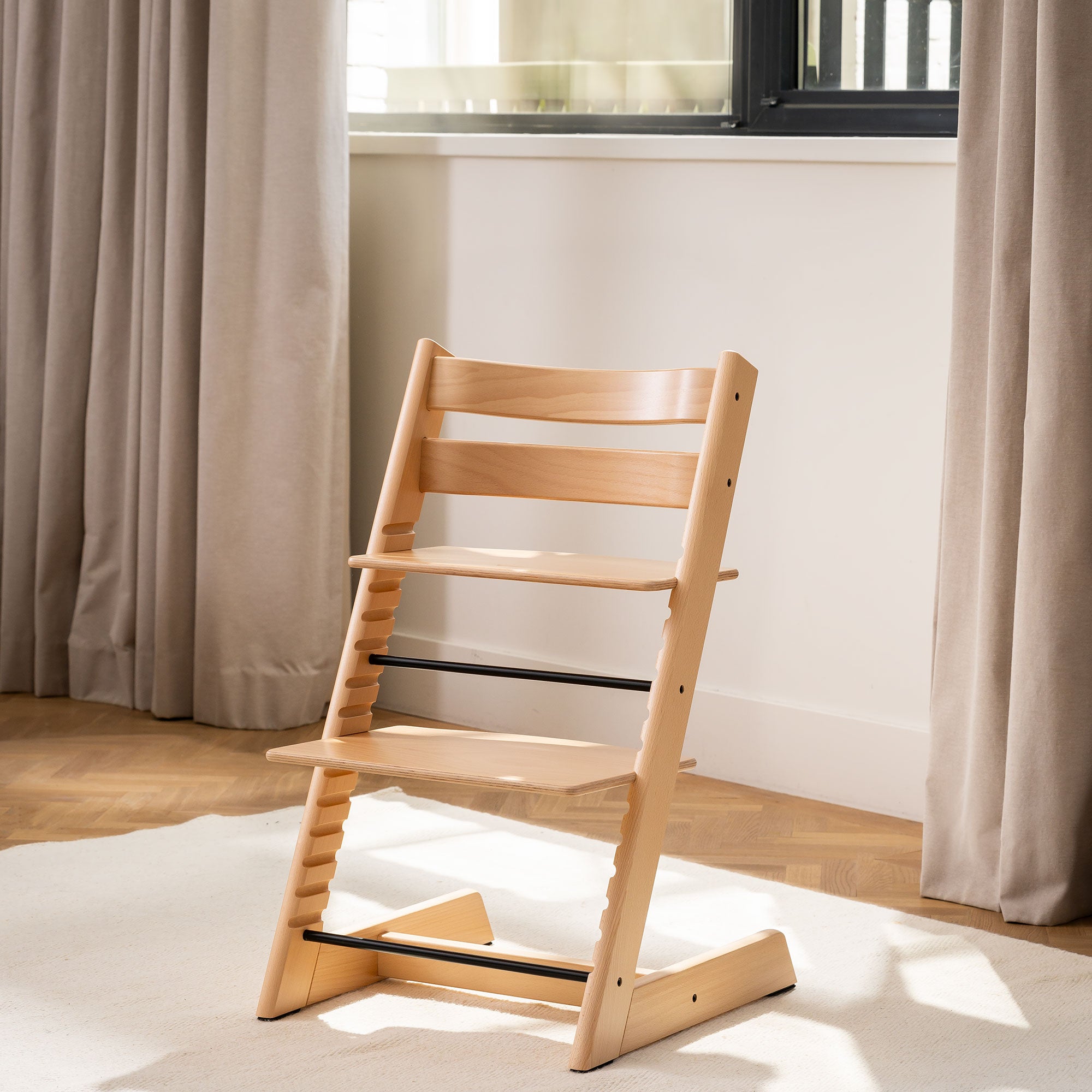 Stokke Trip Trapp Highchair and Baby Set & Tray in Natural