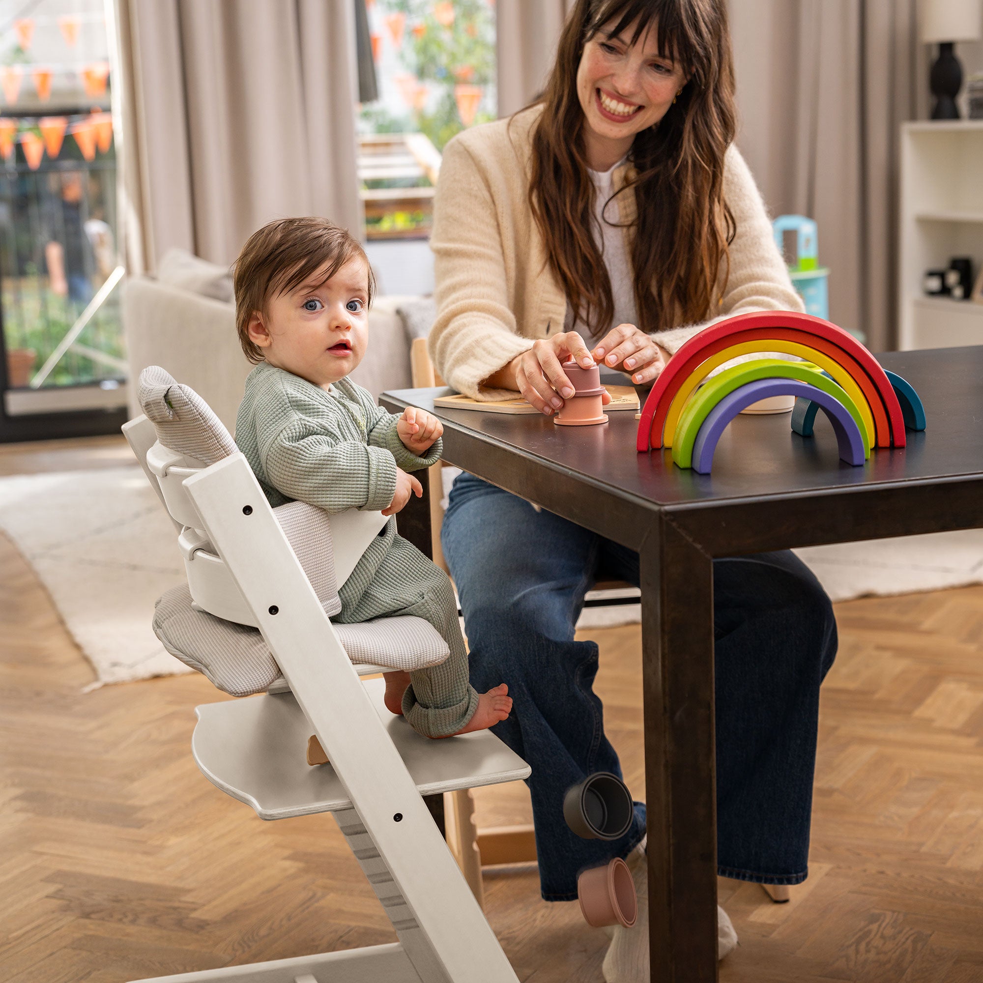 Stokke Tripp Trapp Highchair with Cushion & Baby Set in White