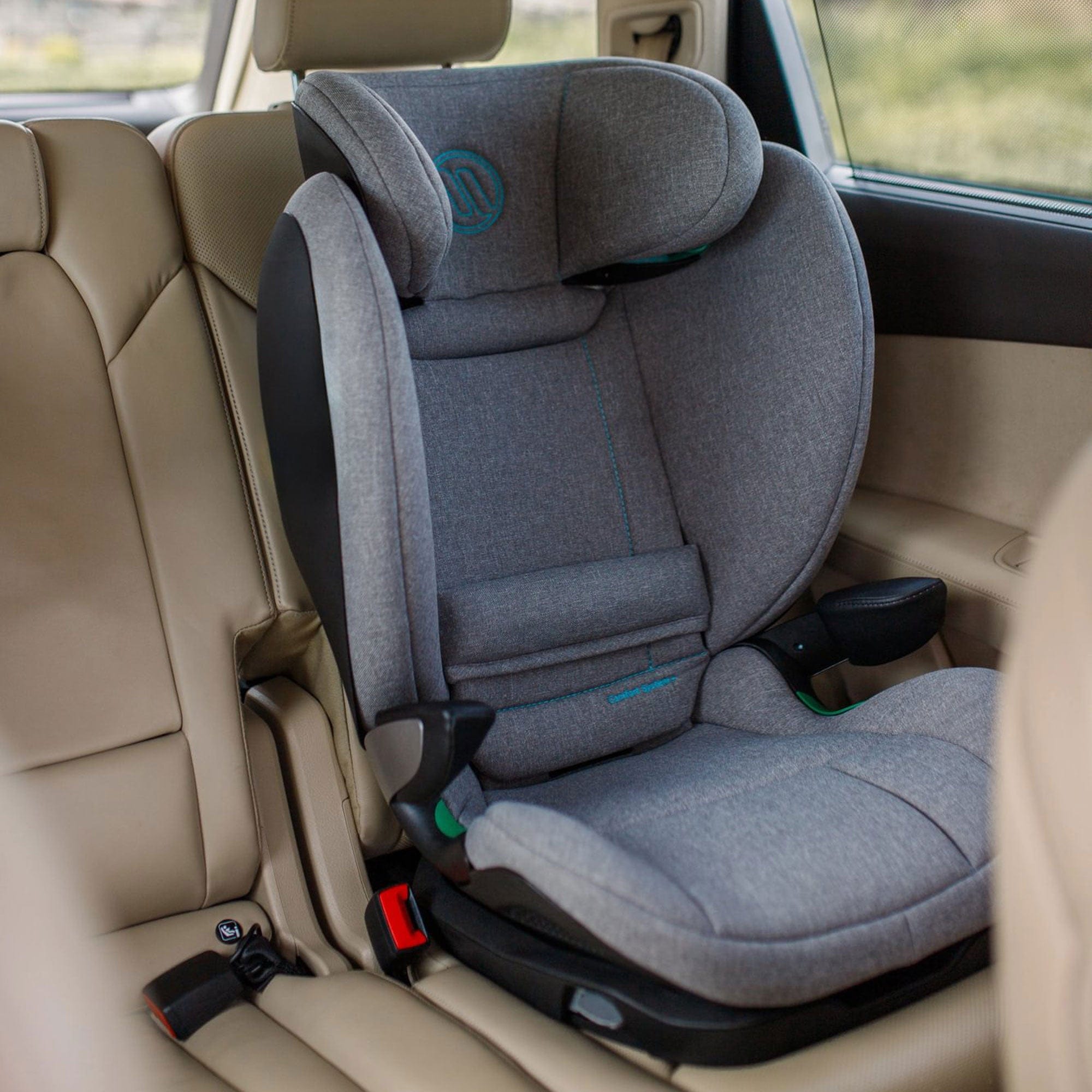 Avionaut Maxspace Smart Highback Booster Seat in Grey Highback Booster Seats 04986-MAX-01-SMART 5907603464930