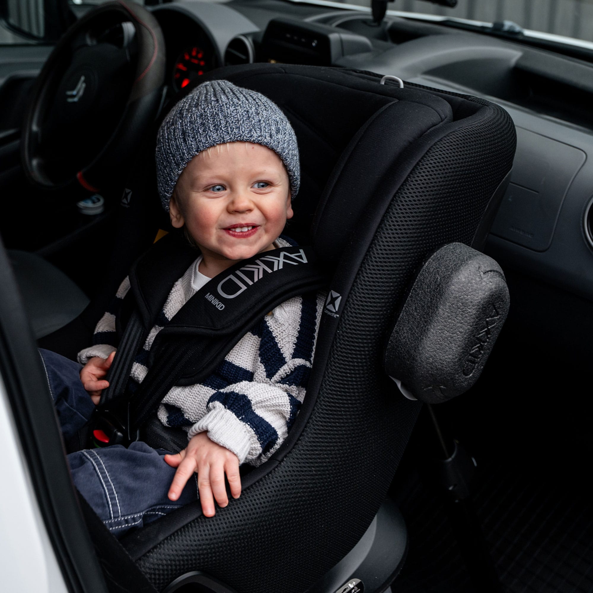 Axkid Minikid Core in Coastal Storm Black Toddler Car Seats 22240039 7350150973857