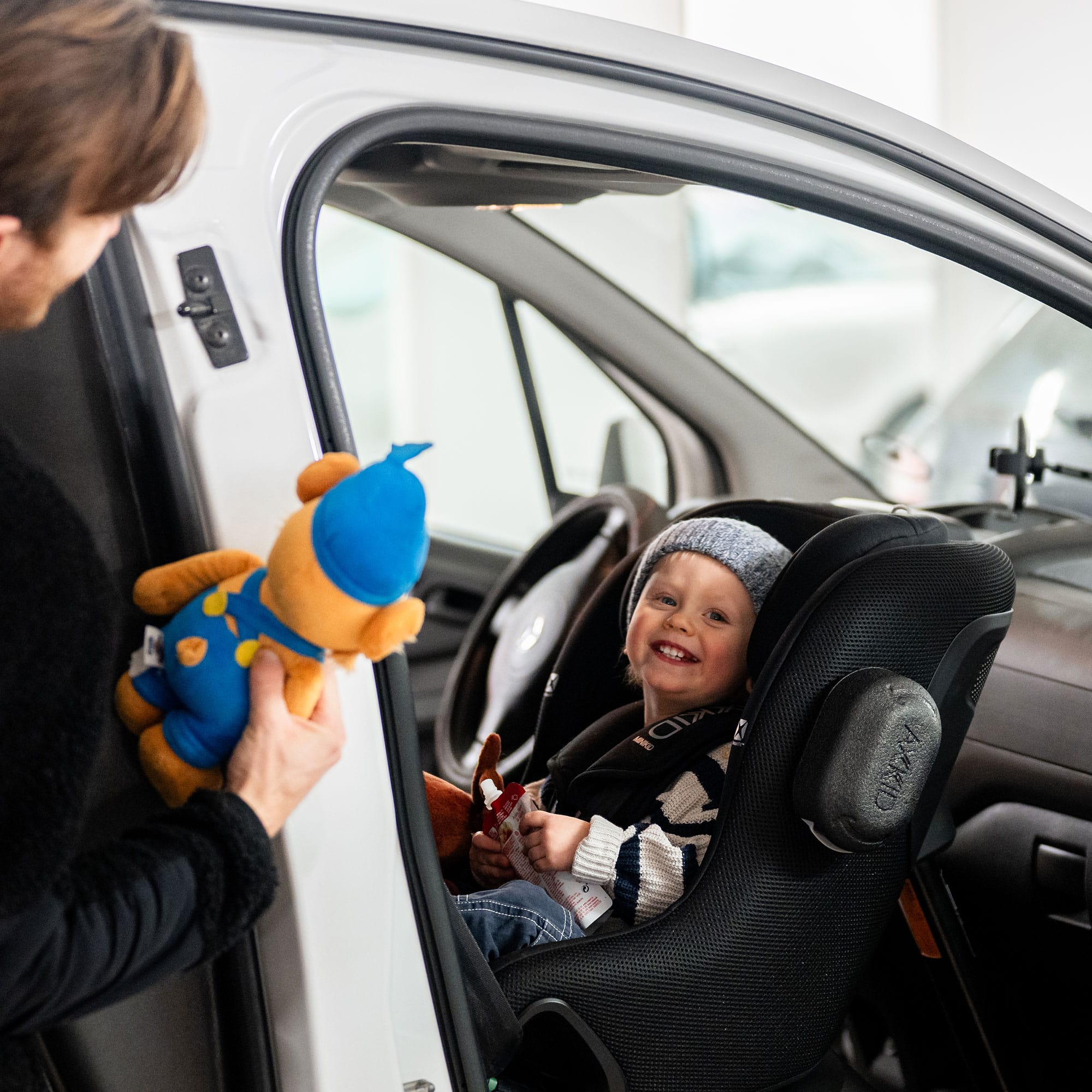 Axkid Minikid Core in Coastal Storm Black Toddler Car Seats 22240039 7350150973857