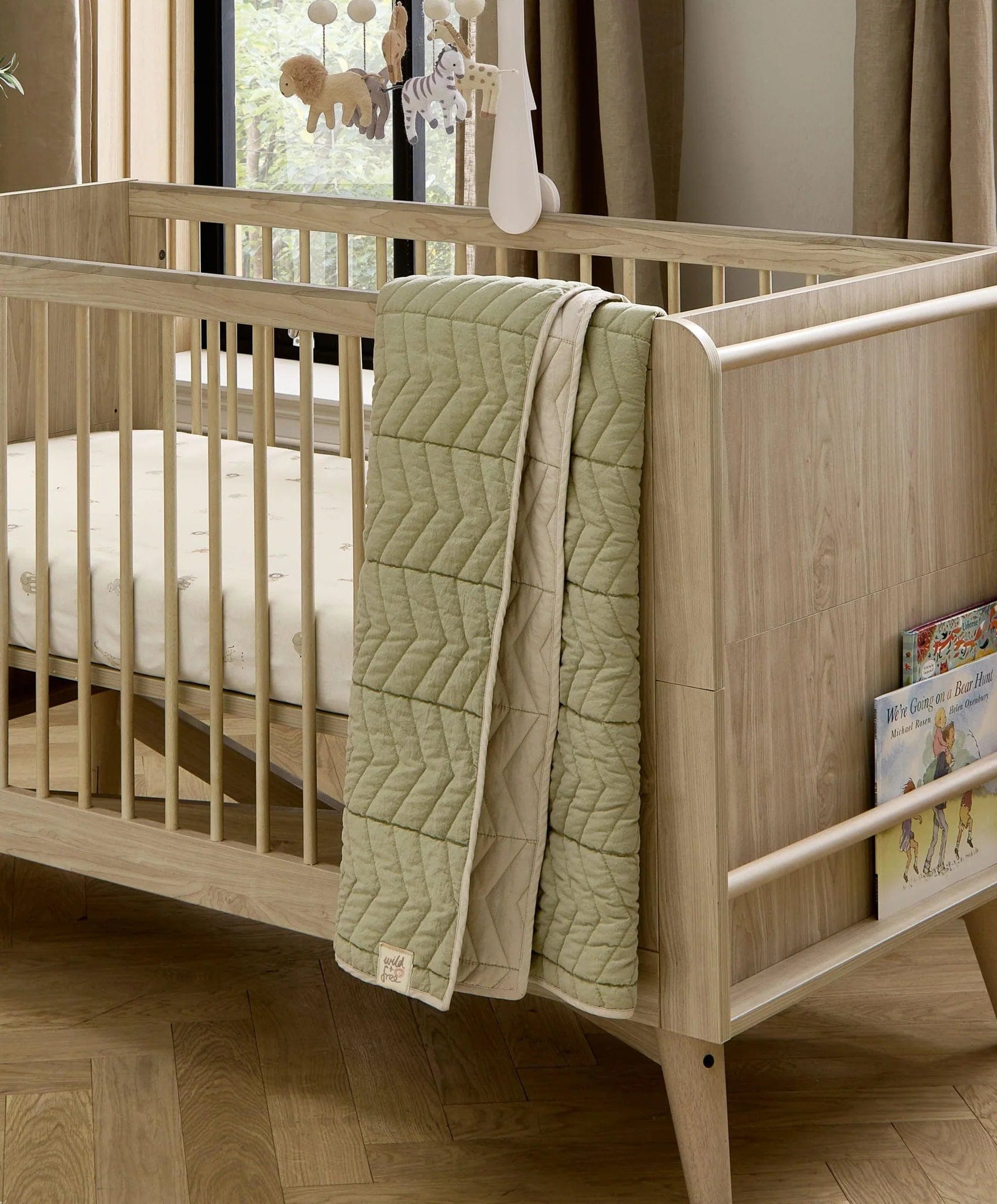 M&P Welcome to the World Cot Bed Quilt in Born to be wild 7041tg300 5057232789284