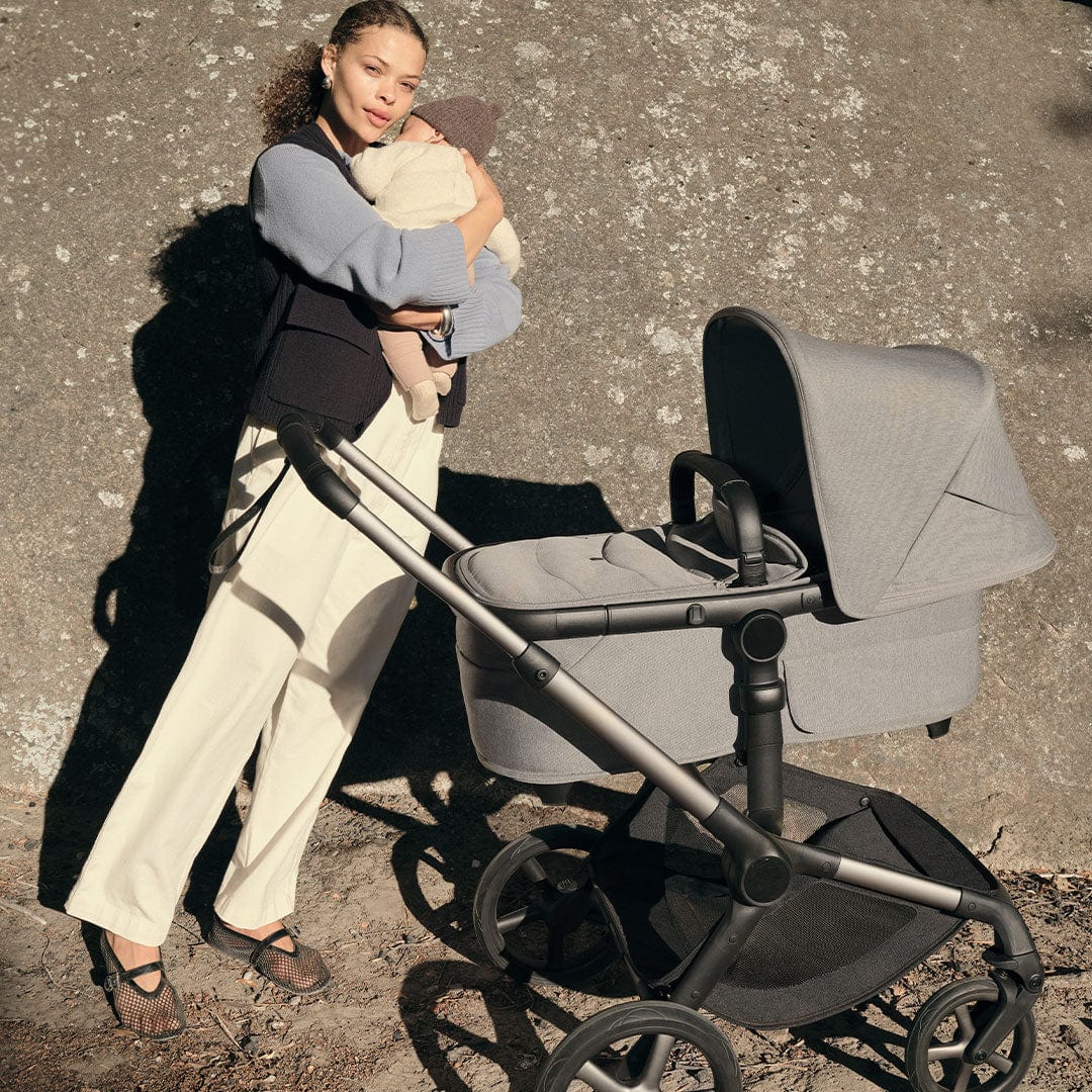 Bugaboo Fox 5 Renew Ultimate BeSafe Bundle in Moon Grey