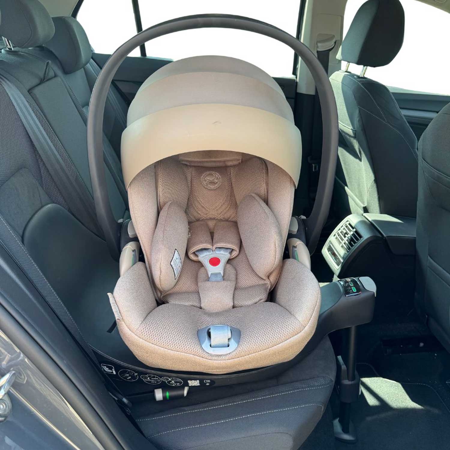 cybex newborn car seat Cybex Cloud T i-Size Car Seat in Mirage Grey
