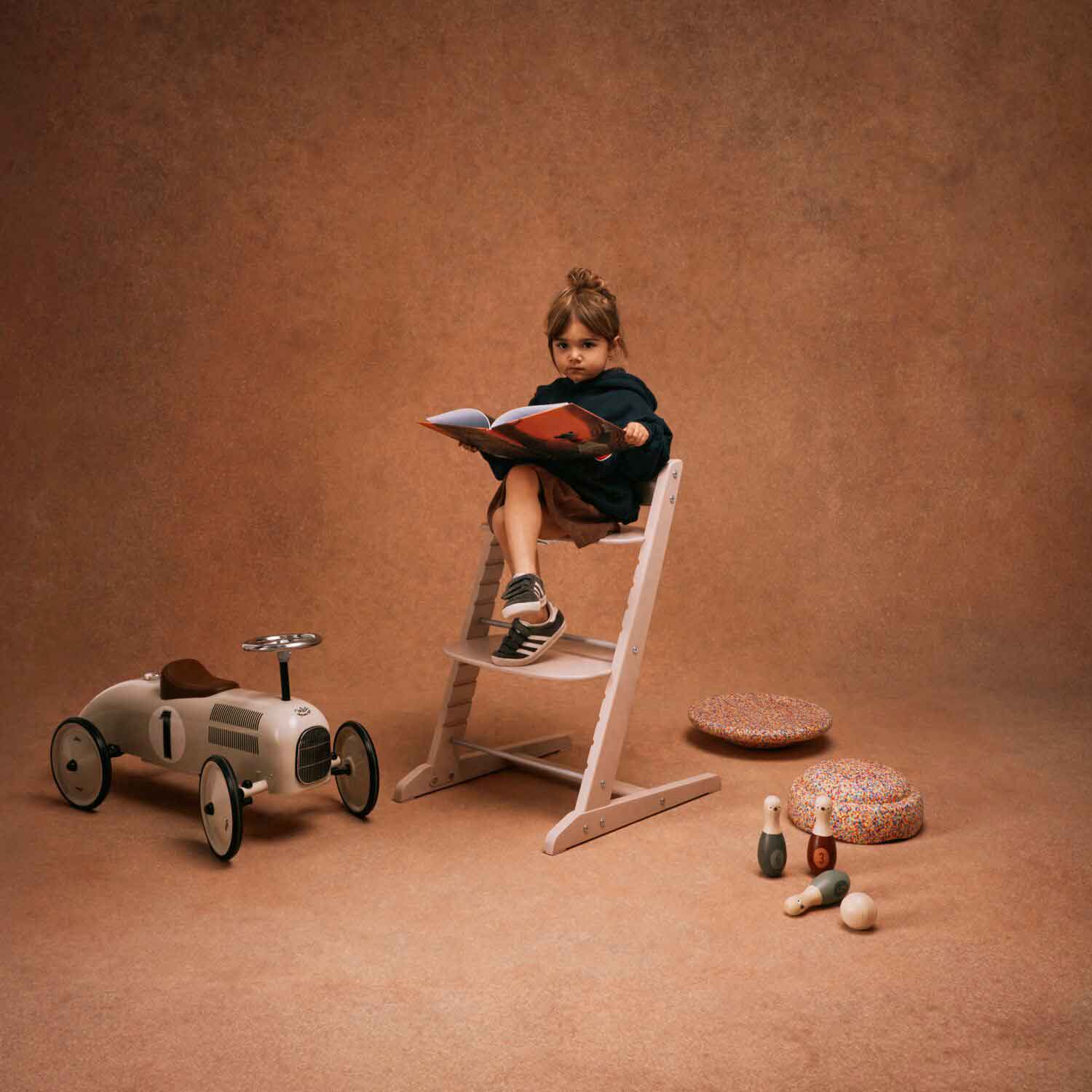 Cybex Iris High Chair in All White Baby Highchairs 525000683 4063846528400