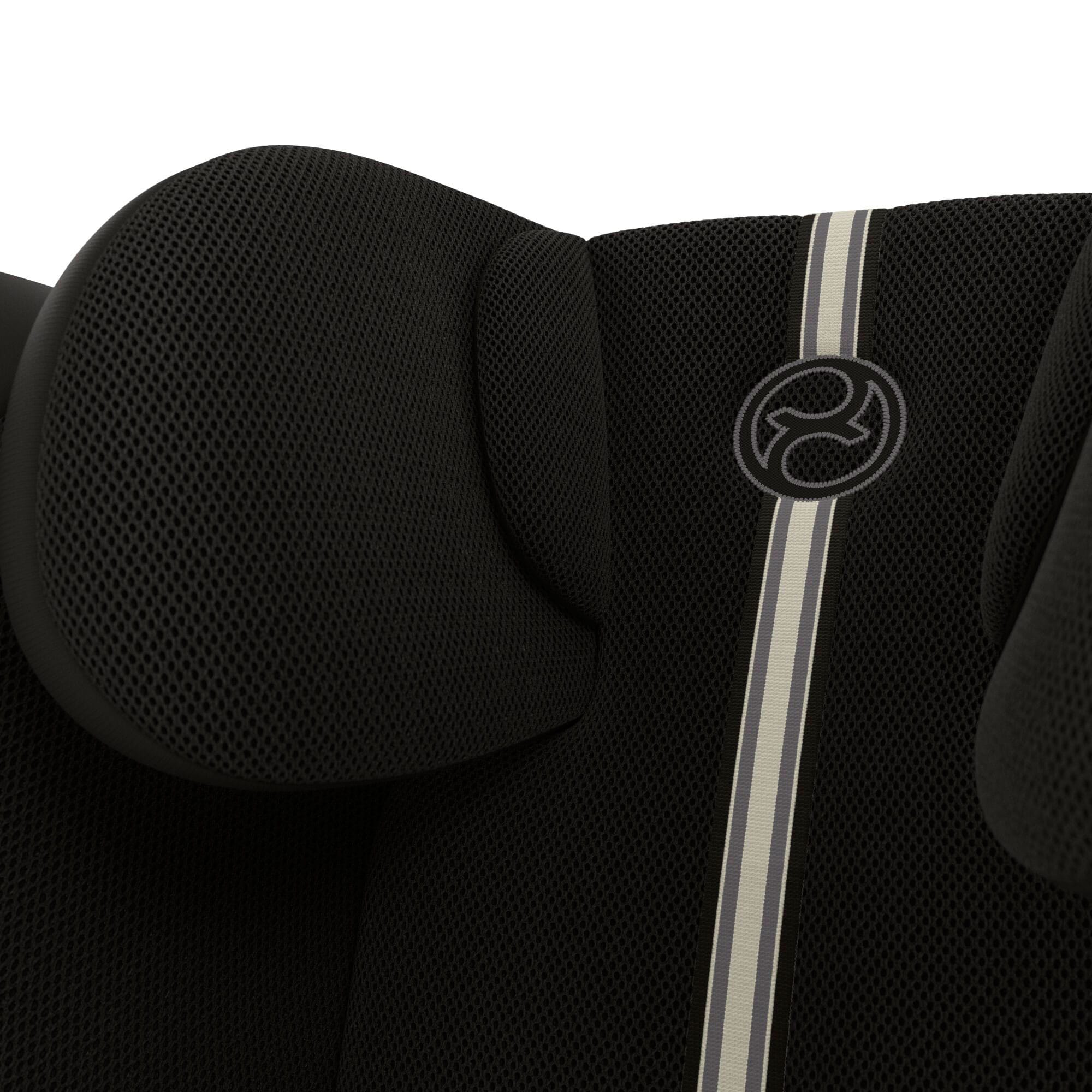 Cybex Pallas G3 Plus i-Size in Moon Black Toddler Car Seats 525000947 4063846543120