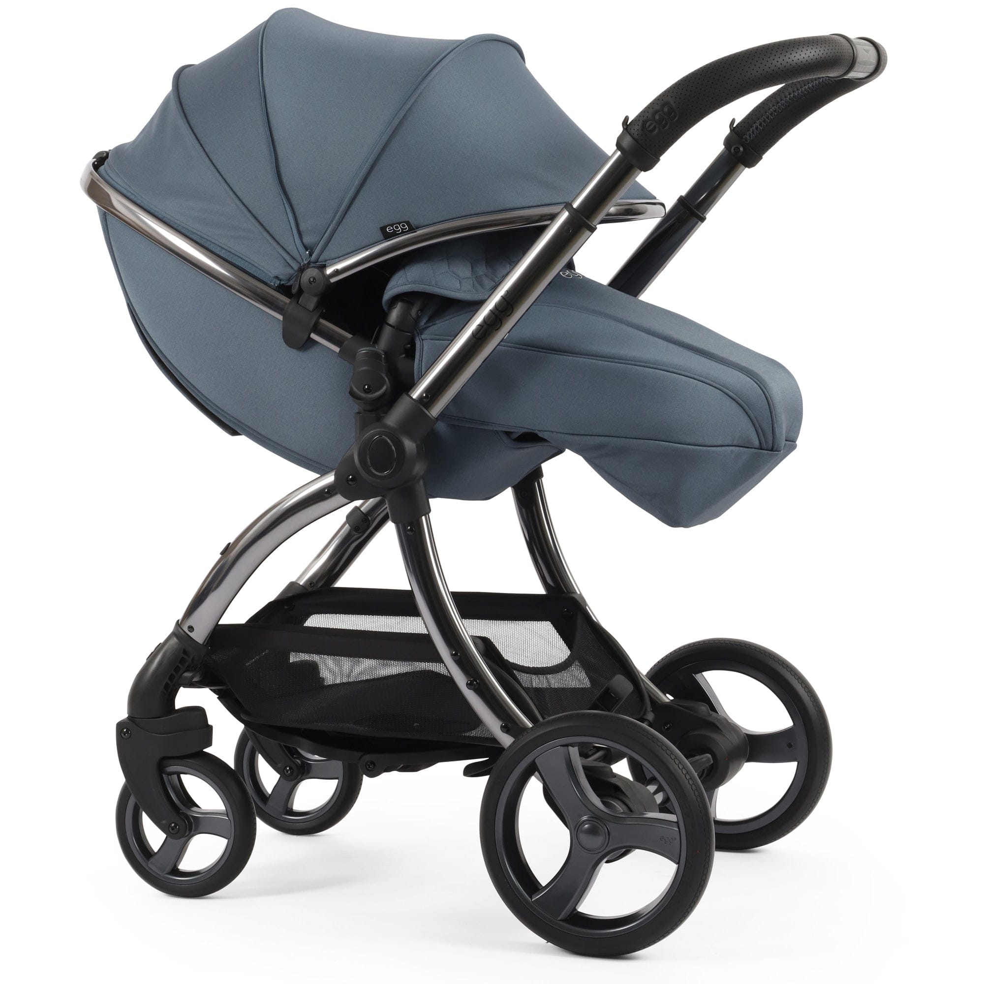 egg3 Luxury Travel System Bundle in Topaz Travel Systems