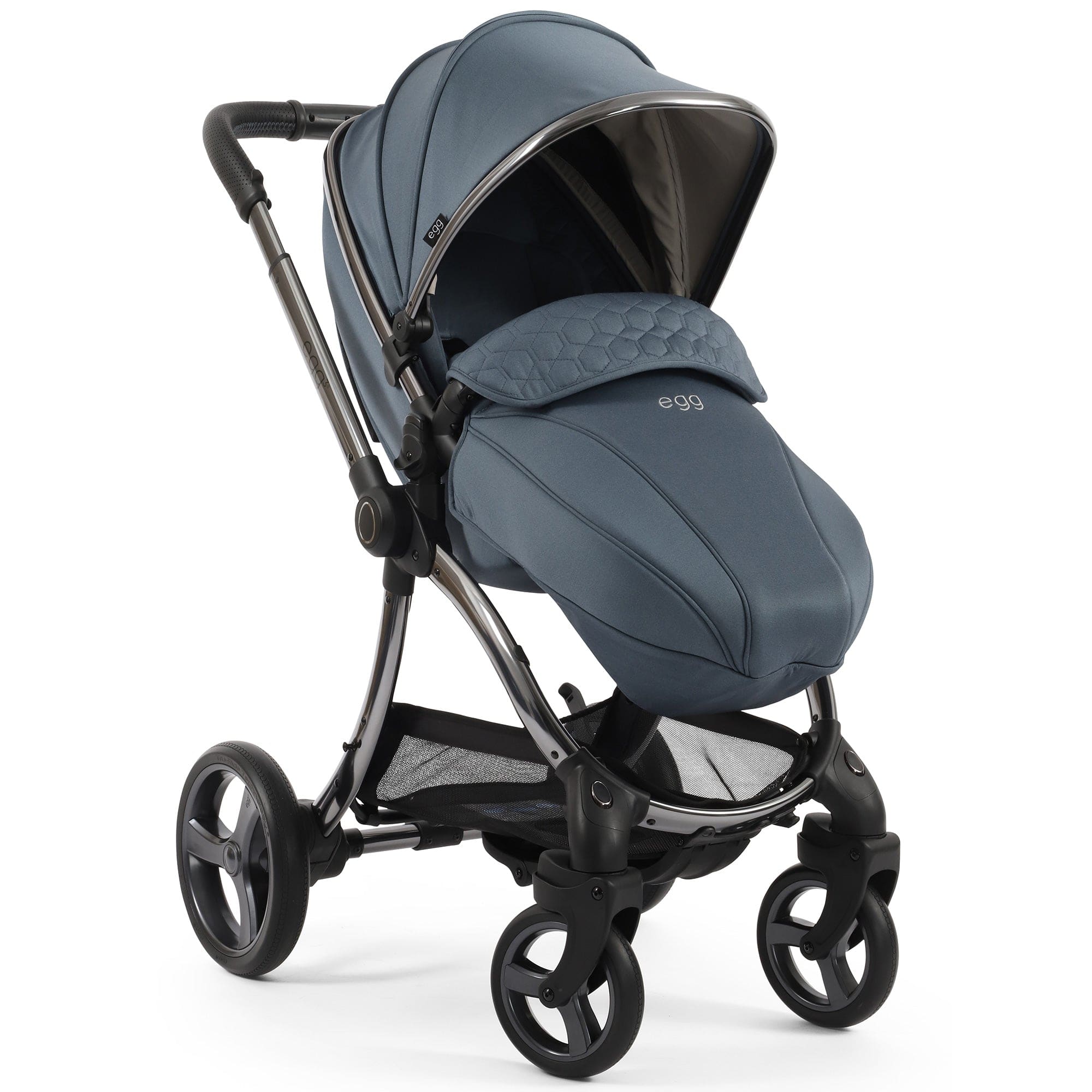 egg3 Luxury Travel System Bundle in Topaz Travel Systems