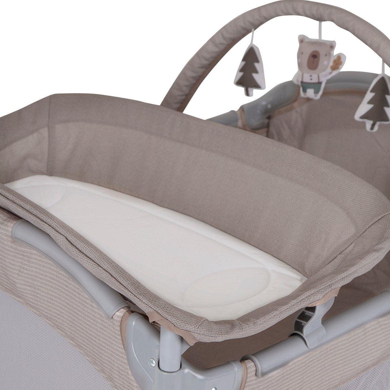 Graco Contour Electra in Little Adventurers Cribs 9D898LLAEU 5060624772733