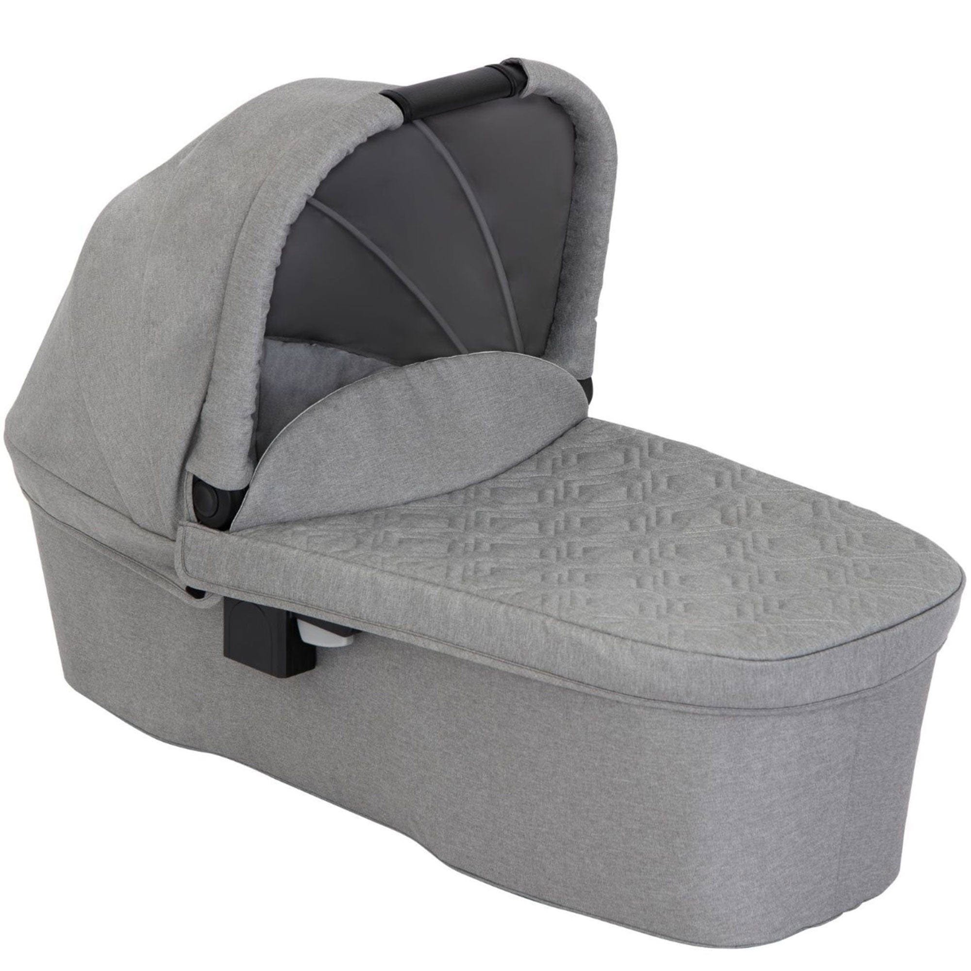 Graco Near2Me DLX Trio (Pushchair, Carrycot, Snuglite & Snugturn) in Ash/Black Travel Systems