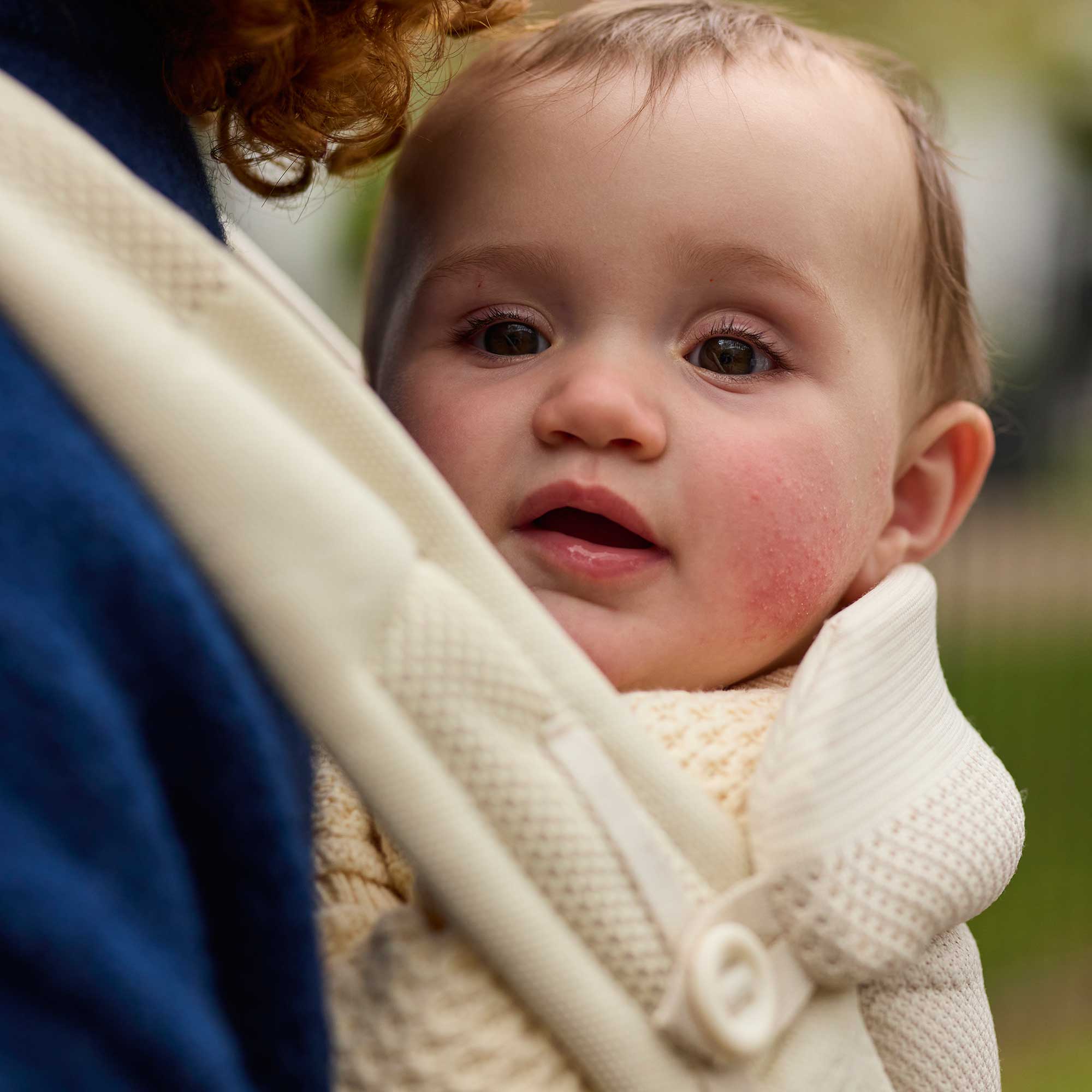 Ickle Bubba Seren Baby Carrier in Stone Baby Carriers 27-007-100-081 5056515015317