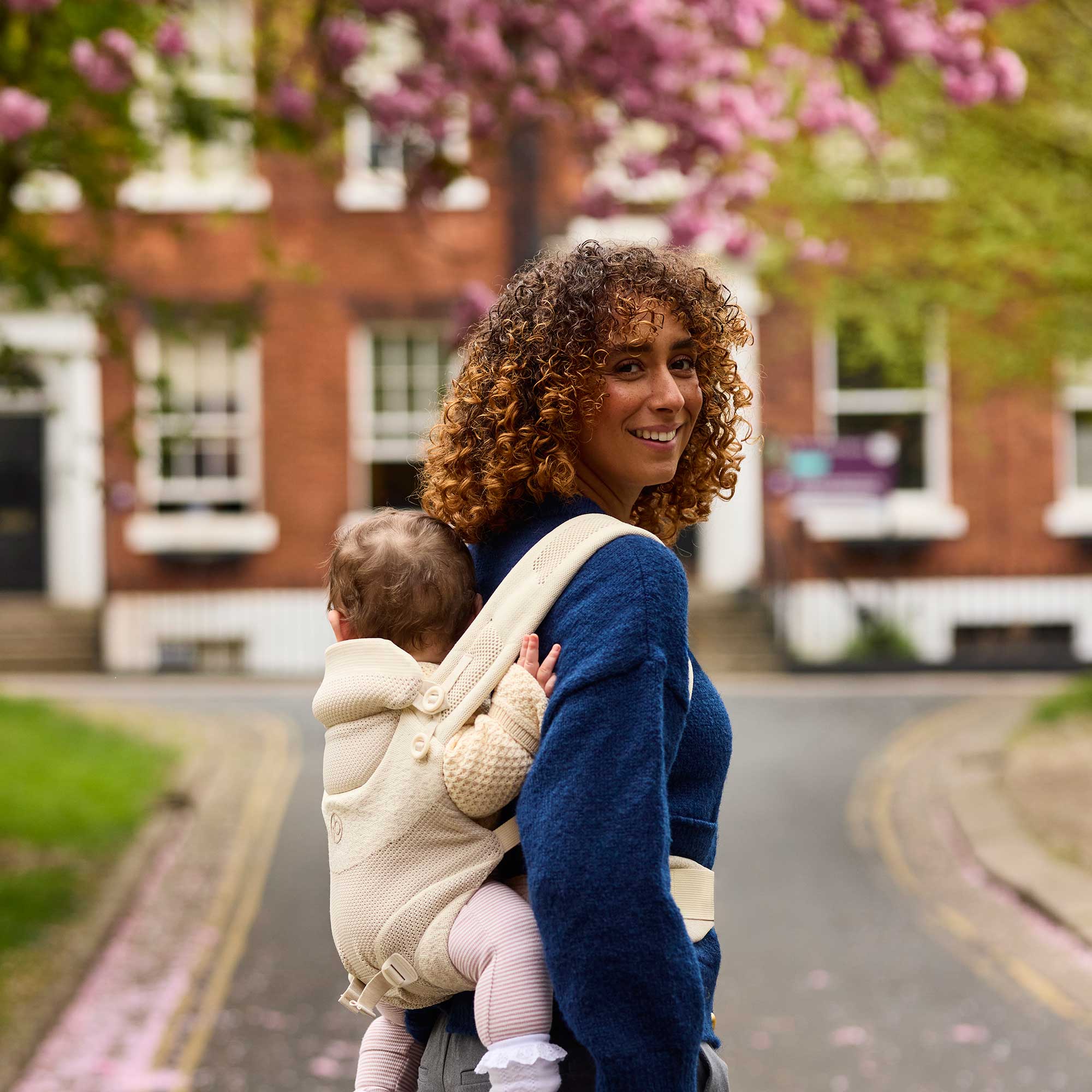 Ickle Bubba Seren Baby Carrier in Stone Baby Carriers 27-007-100-081 5056515015317