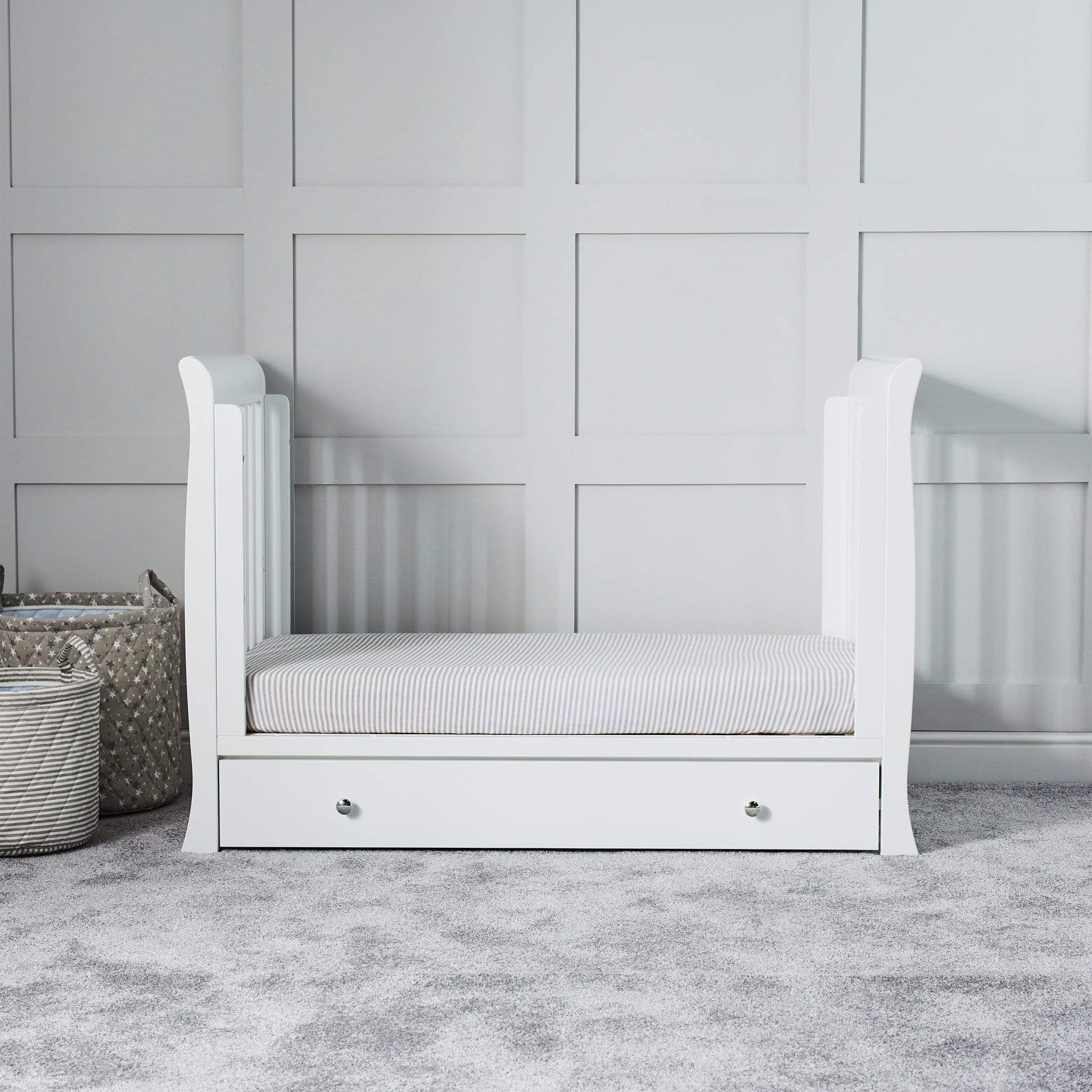 Ickle Bubba Snowdon 4 in 1 Mini 3 Piece Furniture Set - White Nursery Room Sets