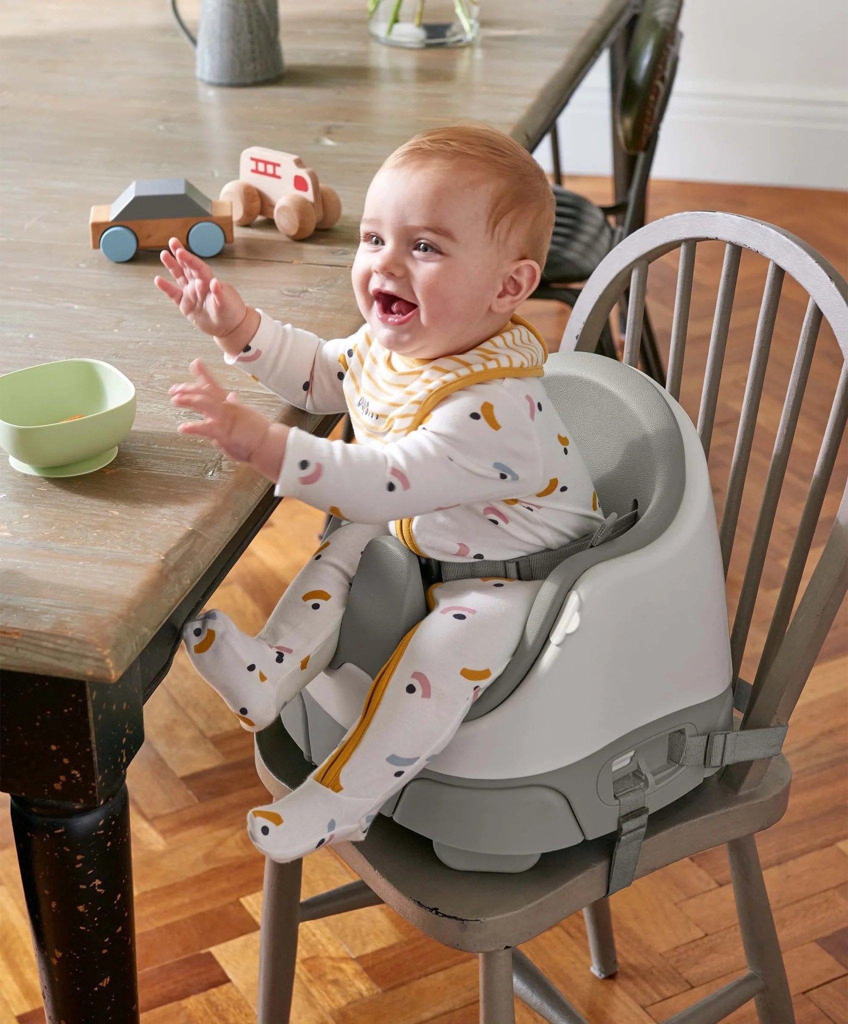 Mamas & Papas Bug 3-in-1 Floor & Booster Seat with Activity Tray in Pebble Grey Activity Toys