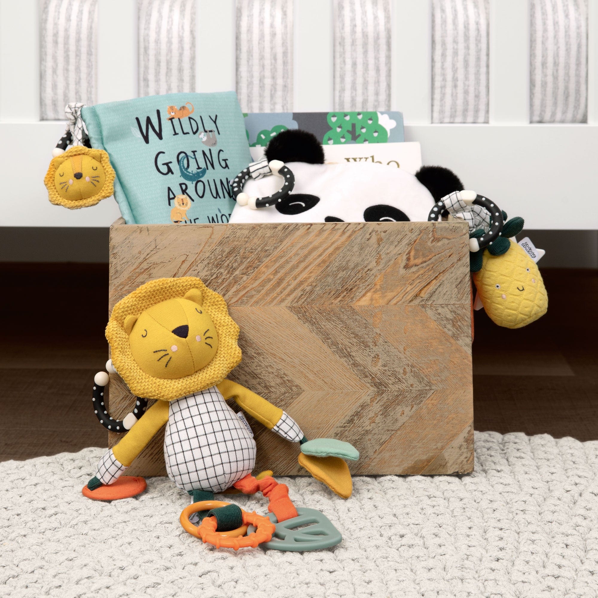 Mamas & Papas Wildly Adventures Educational Toy in Jangly Lion Activity Toys 7609wil01 5057232541073