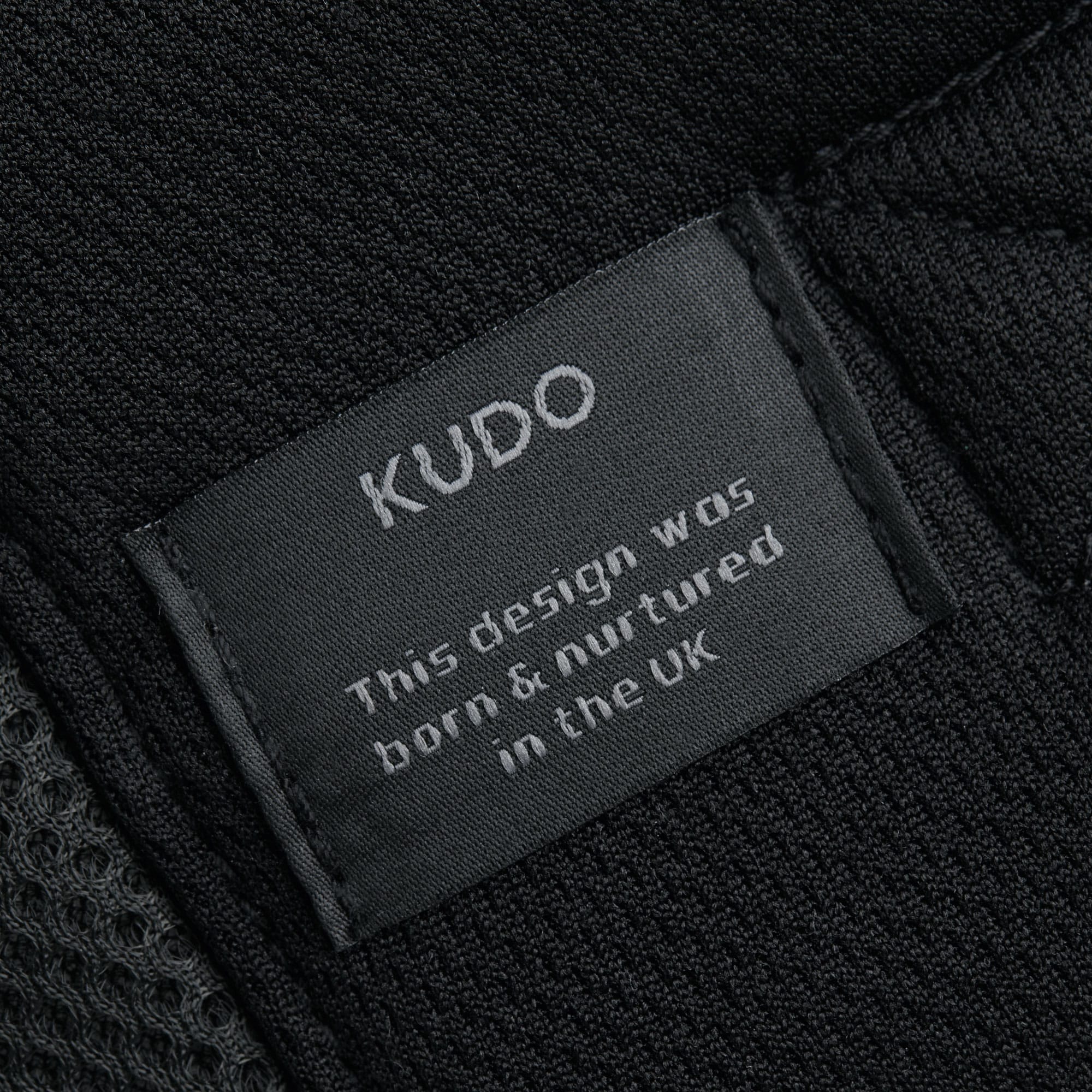 Mamas & Papas Kudo Baby Carrier in Black Baby Carriers 667125300 5063229227028