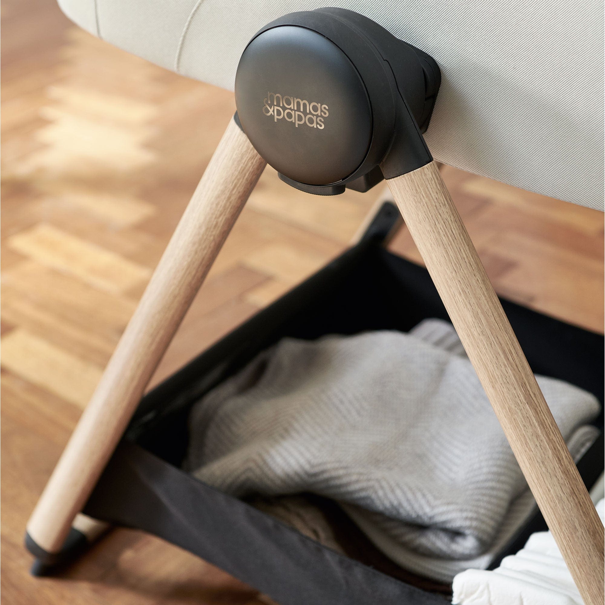 Mamas & Papas Ocarro 2 Carrycot Stand Carrycot Stands 61641WA00 5063229204500