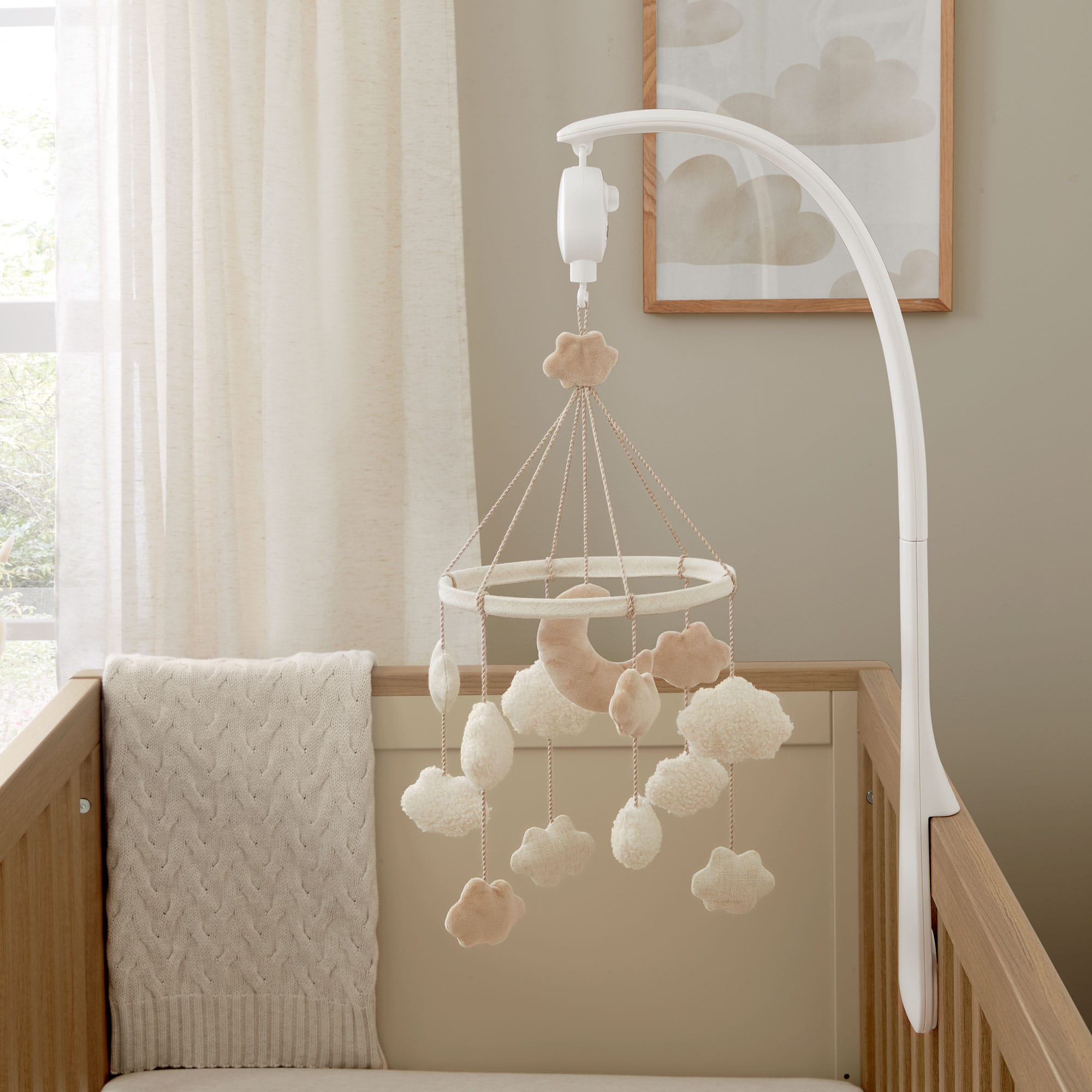 Mamas & Papas Welcome to the World Cot Musical Mobile in Duckling Cloud Musical Mobiles 7560OE500 5063229111945