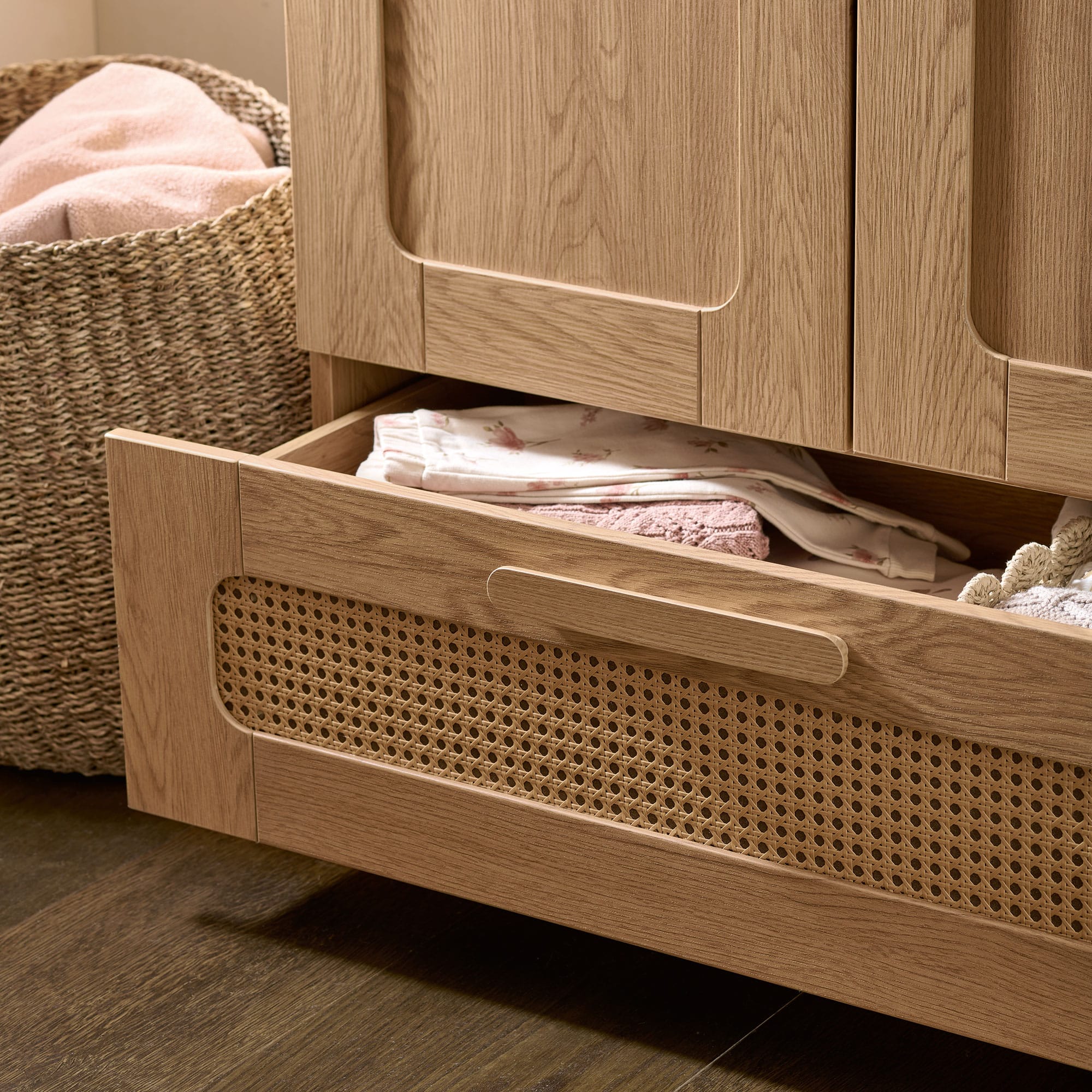 Mamas & Papas Esna 3 Piece Range in Rattan/Oak Nursery Room Sets