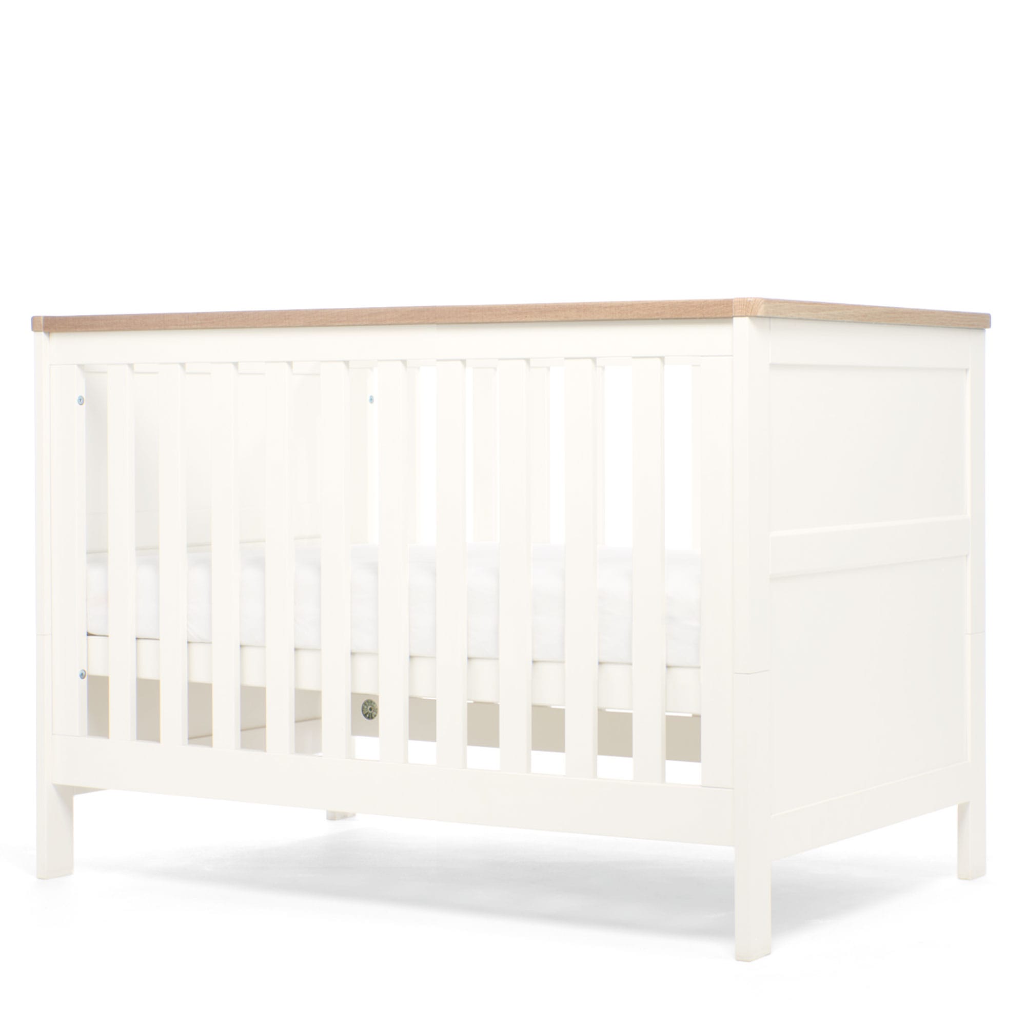 Mamas & Papas Wedmore 2 Piece Convertible Cot Set in White Nursery Room Sets