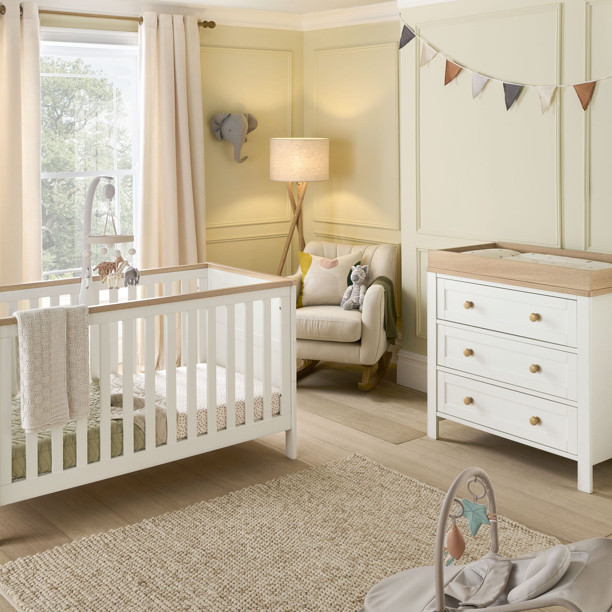 Mamas & Papas Wedmore 2 Piece Cotbed Set in White/Natural Nursery Room Sets