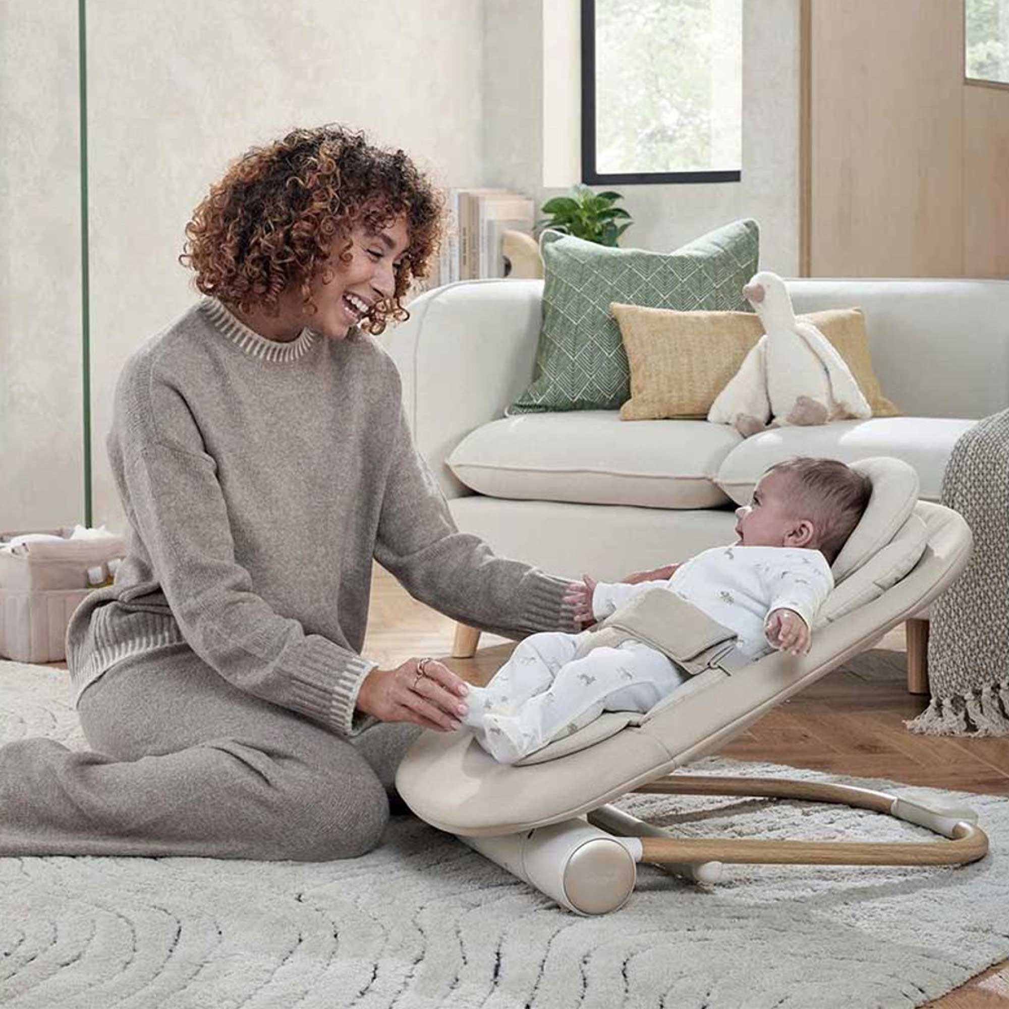 Mamas & Papas Eno Bouncer in Cashmere Rocking Bouncing Cradles 5083A0100 5063229135132