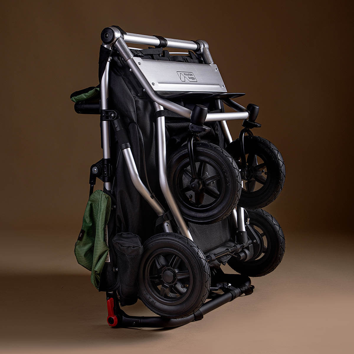 Mountain Buggy Duet V4 in Caviar Double & Twin Prams MB-DUETv4caviar 9420015781953