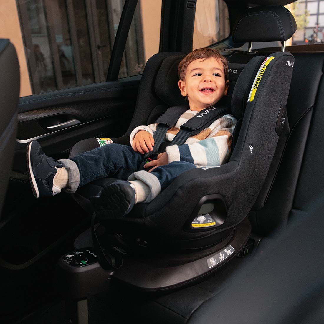 Nuna PRUU 0+/1 Car Seat in Caviar Baby Car Seats