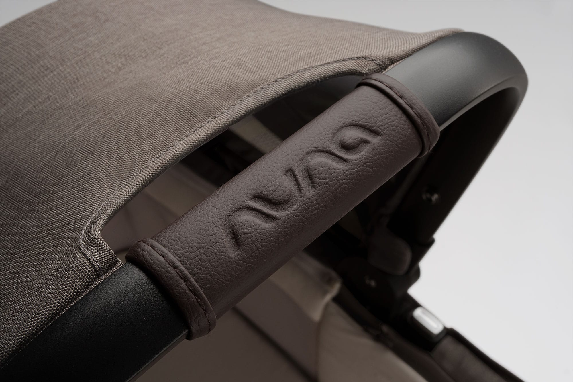 Nuna MIXX Next 2 in 1 Pram in Chestnut Baby Prams 21351-MIXX-CHST 8721094540525