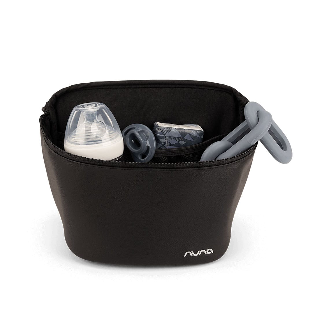 Nuna Essentials Bag in Caviar Changing Bags DP20700CVR 8721094508495